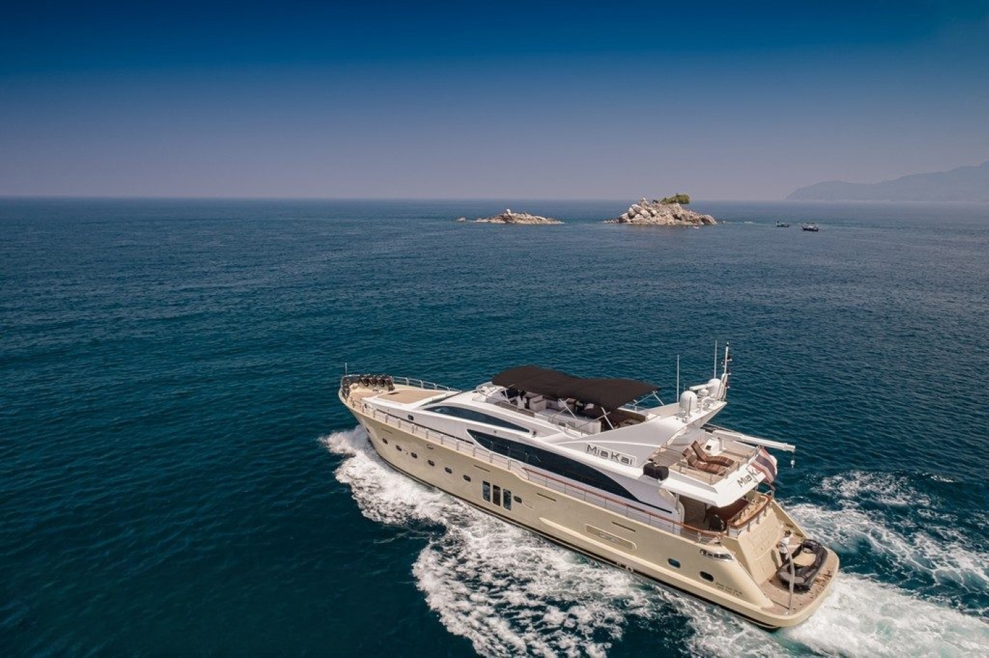 Superyacht MIA KAI.jpg