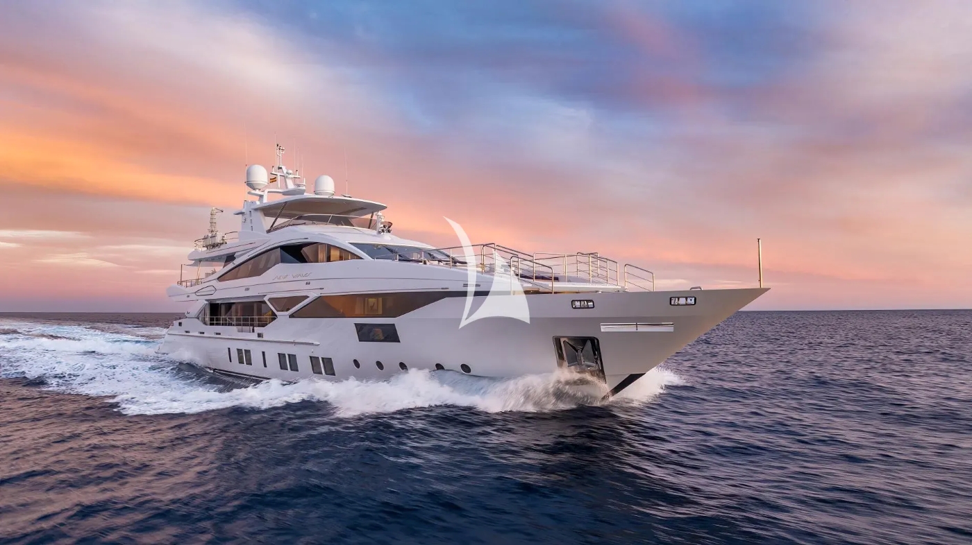Superyacht NEW WAVES.jpg