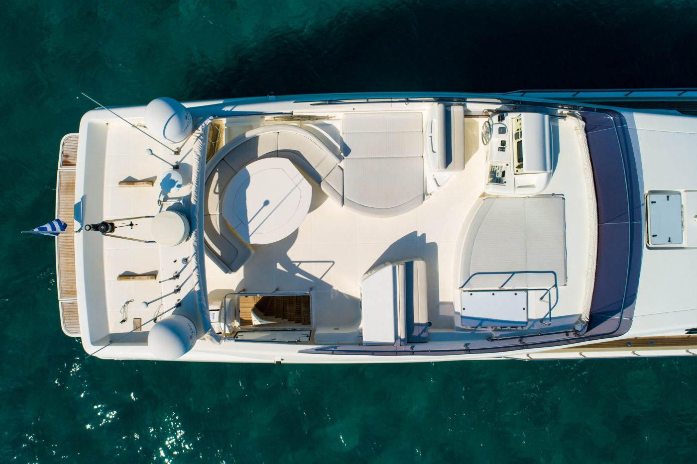 Superyacht NINETEEN.jpg