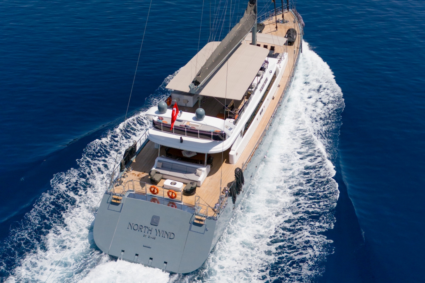 Superyacht North wind.jpg