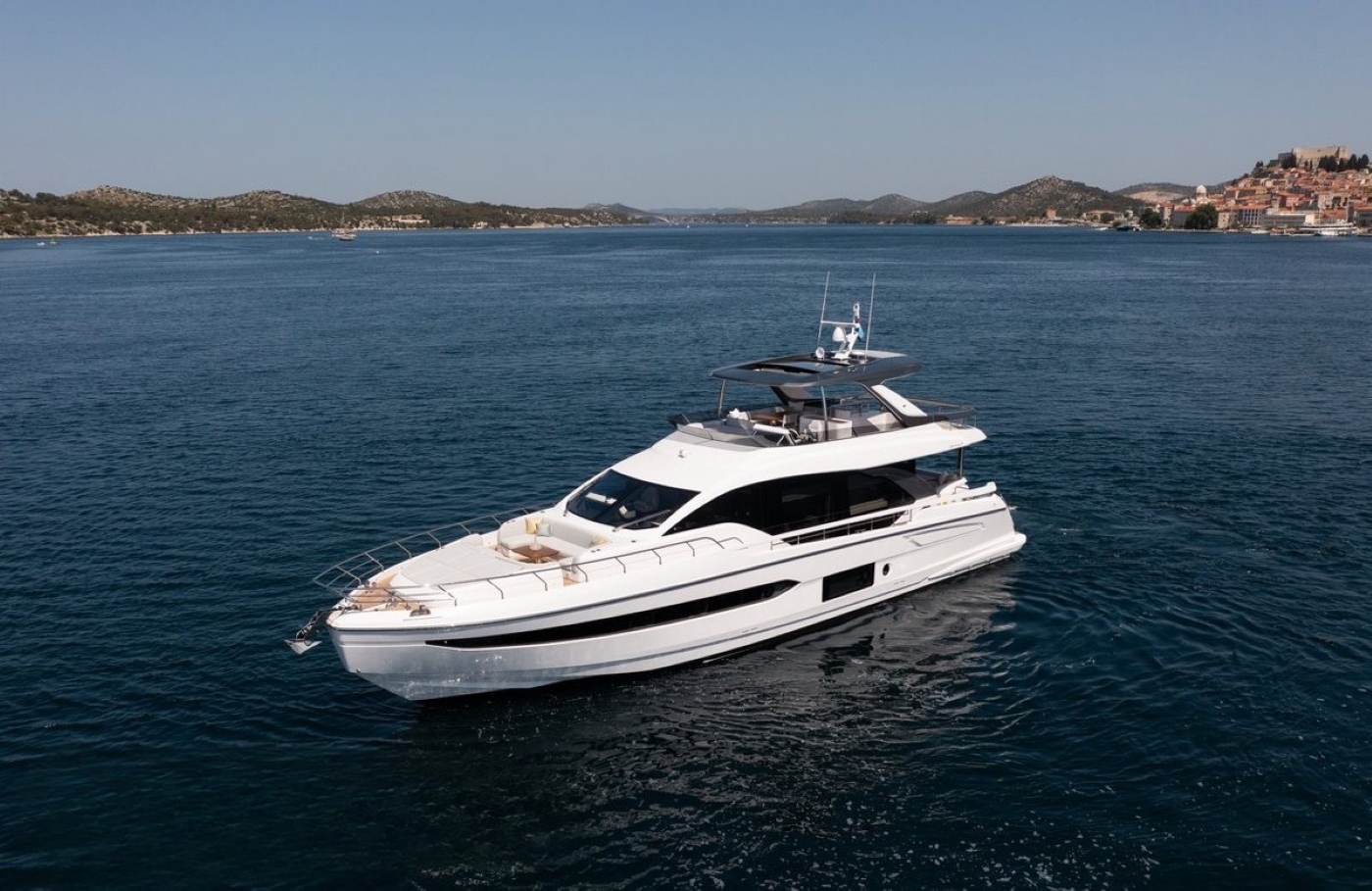 Superyacht PREWI.jpg