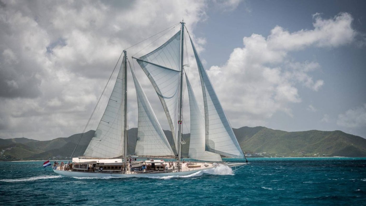 Superyacht Rhea.jpg