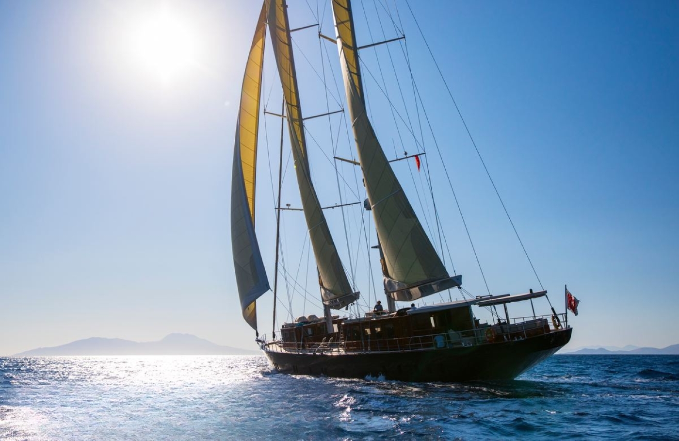 Superyacht SATORI.jpg