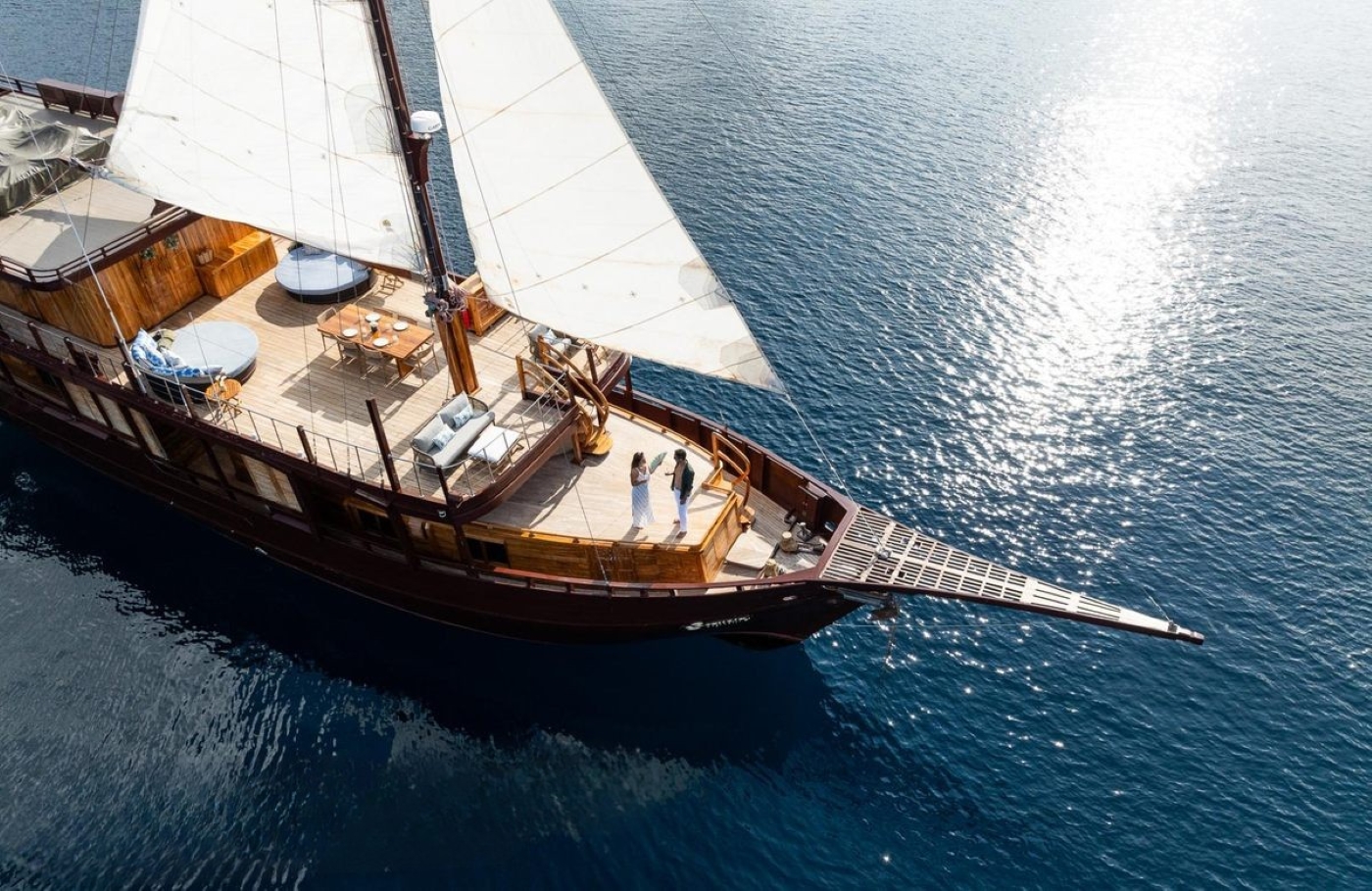 Superyacht SEQUOIA.jpg