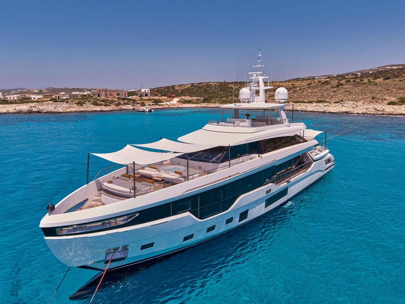 Superyacht VOLO MARE.jpg