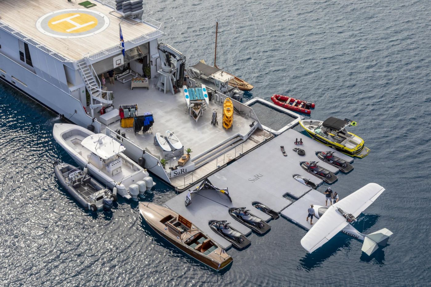 Toys 01.jpg