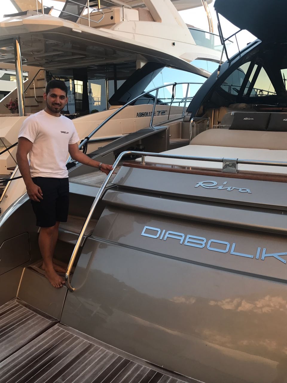 Transom with swim platform.jpg