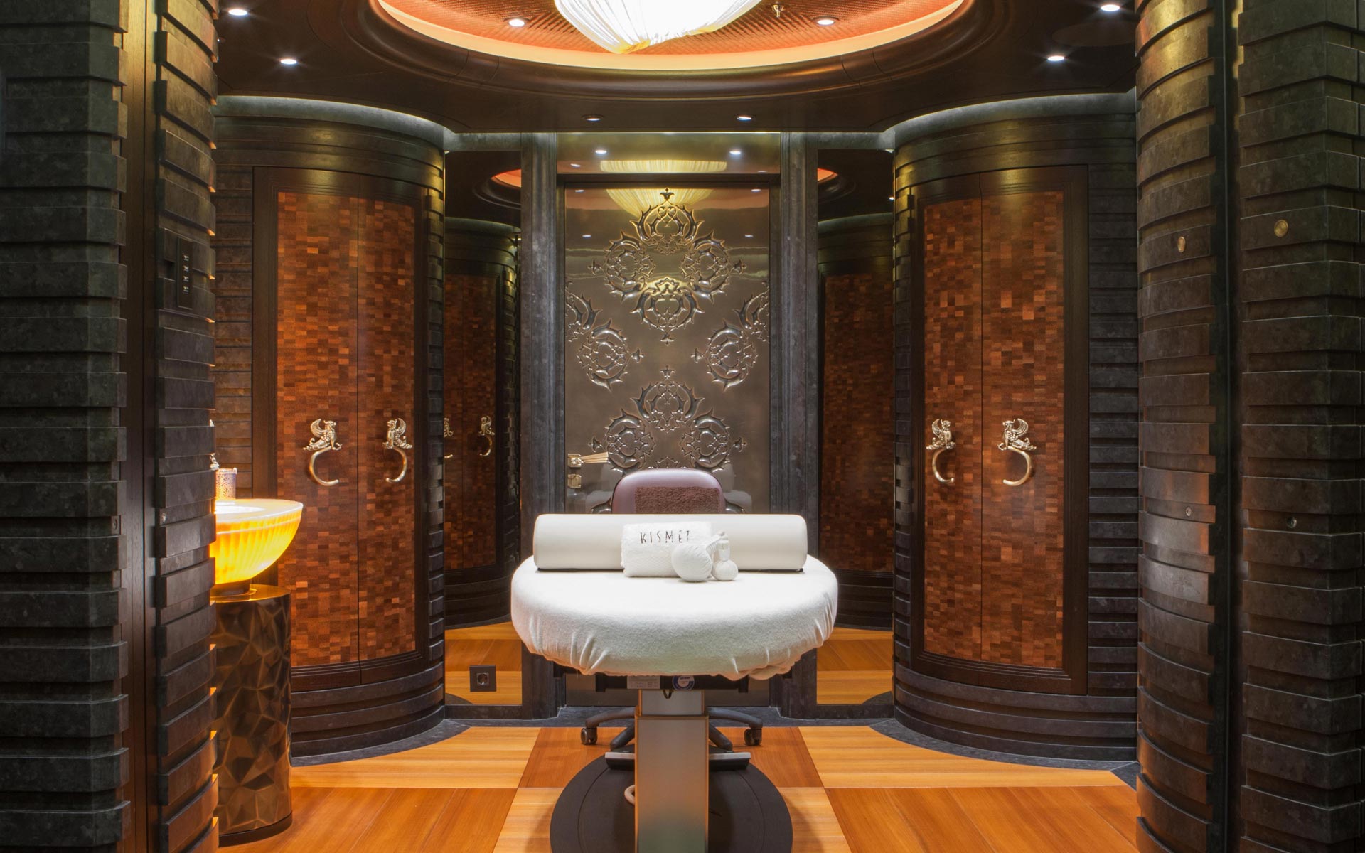 Ultra-luxurious beauty spa.jpg
