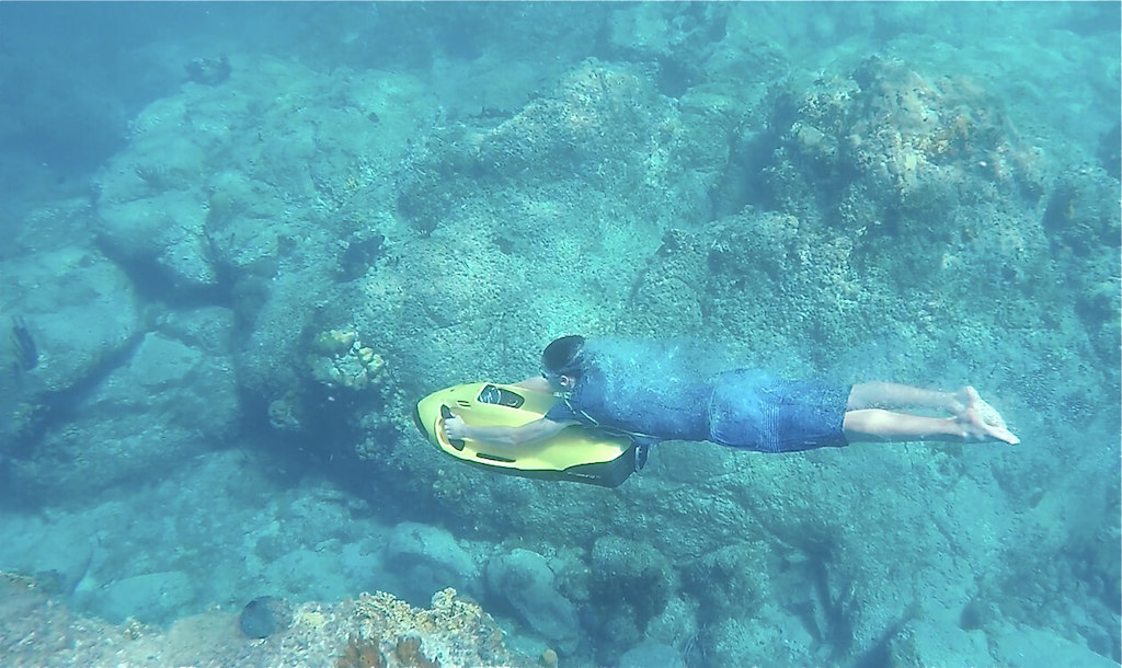 Under water 00002.jpg