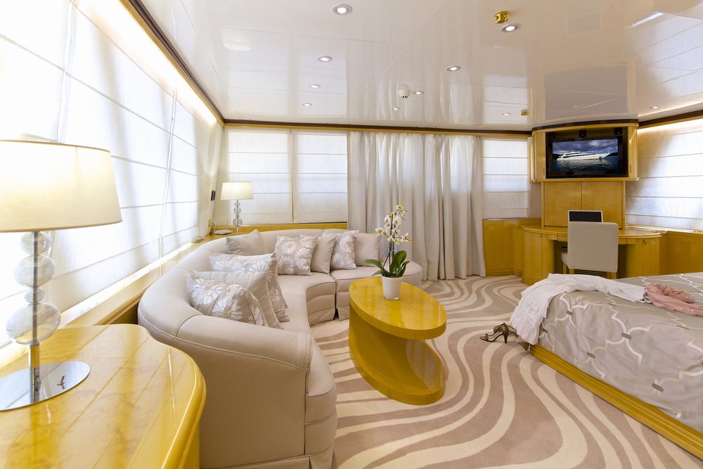 VIP cabin 00002.jpg