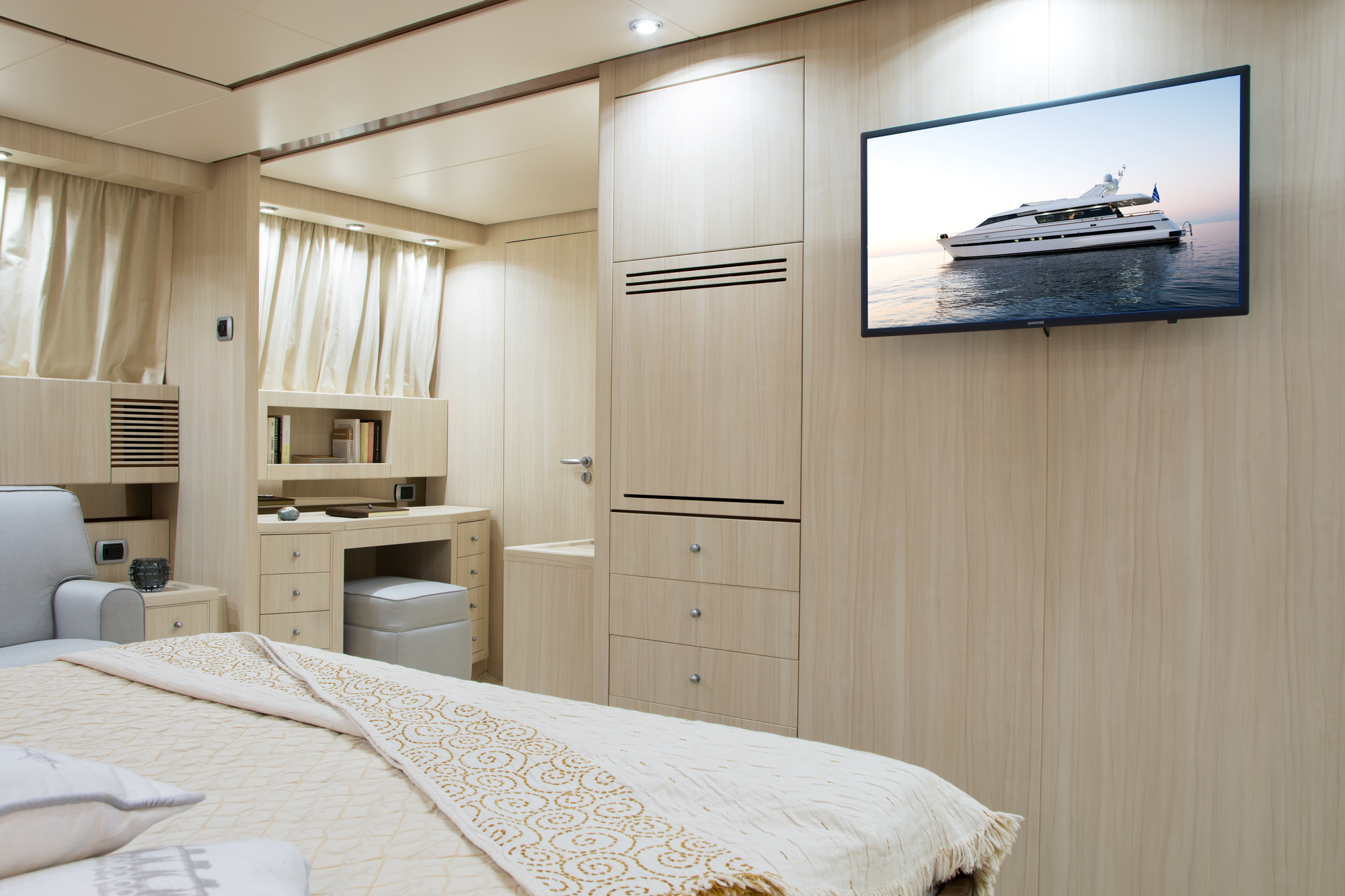 Yacht ACIONNA by San Lorenzo - 5.jpg