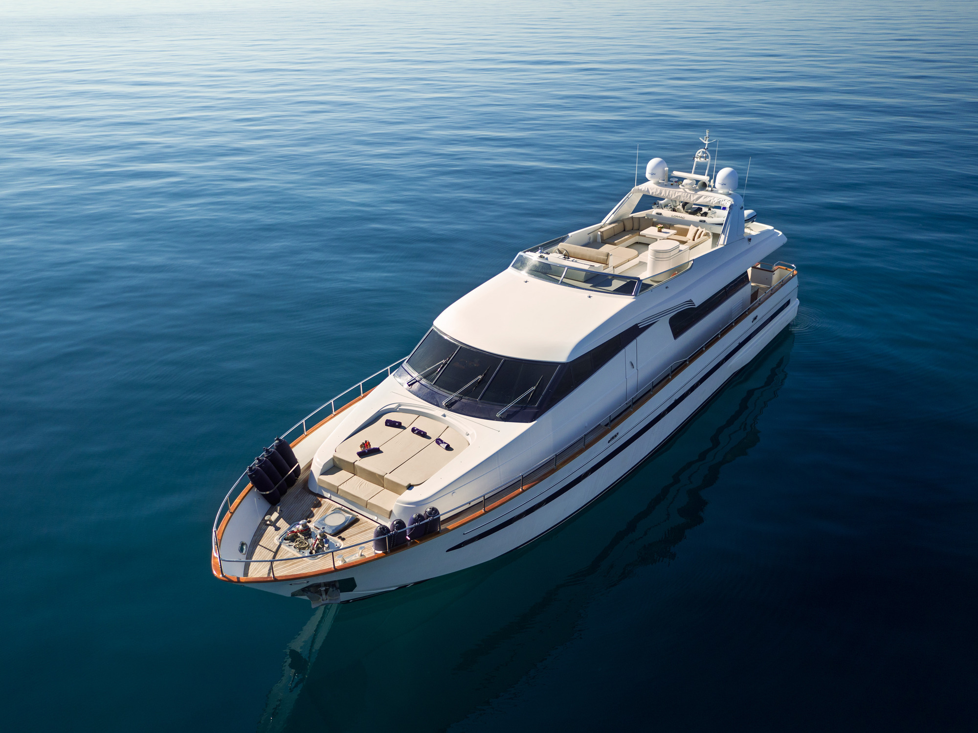 Yacht ACIONNA by San Lorenzo - anchor.jpg