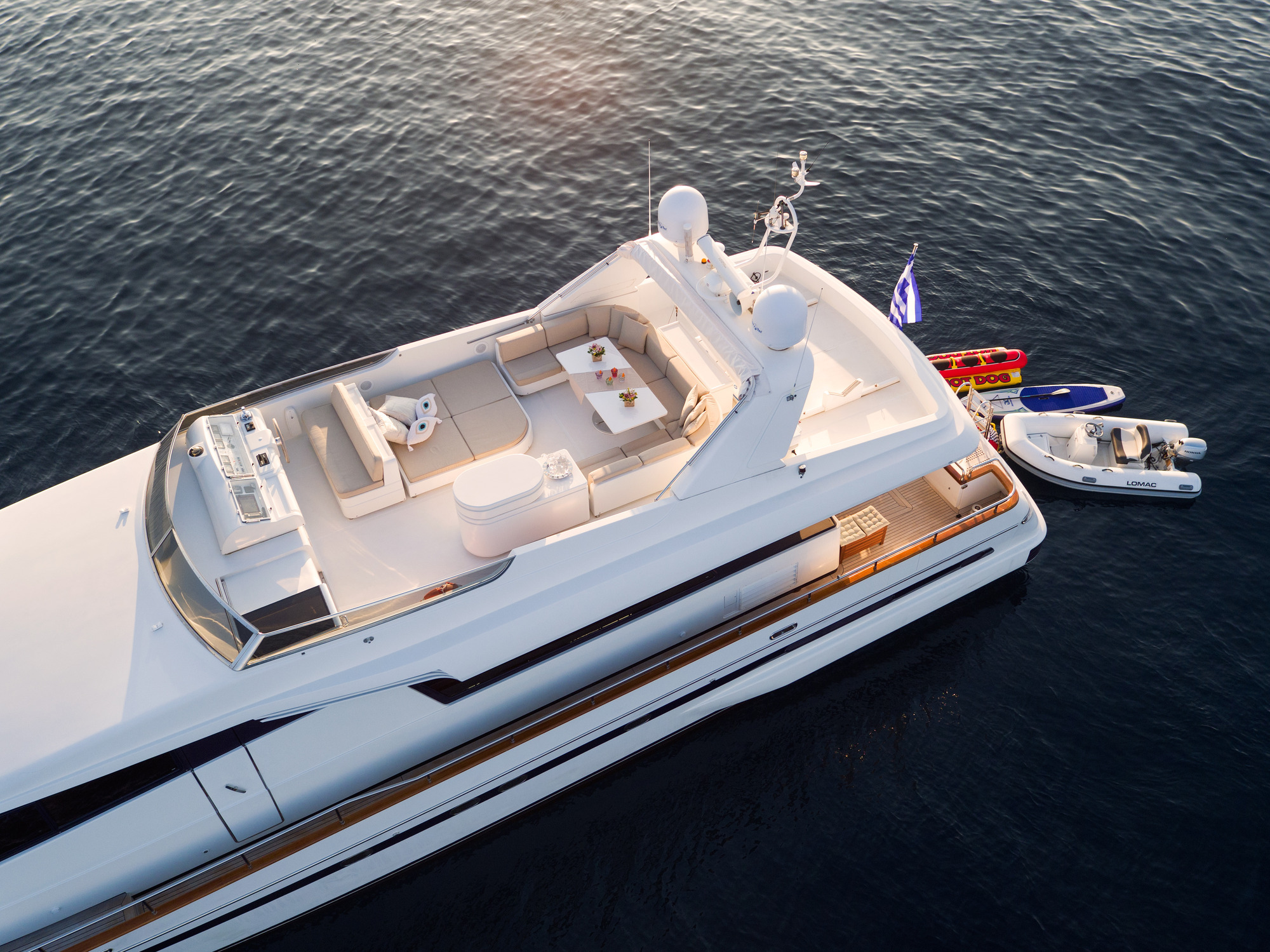 Yacht ACIONNA by San Lorenzo -1 6.jpg