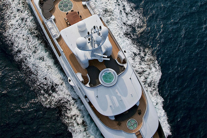 Yacht CHAYKA by Proteskan Turquoise 7.jpg