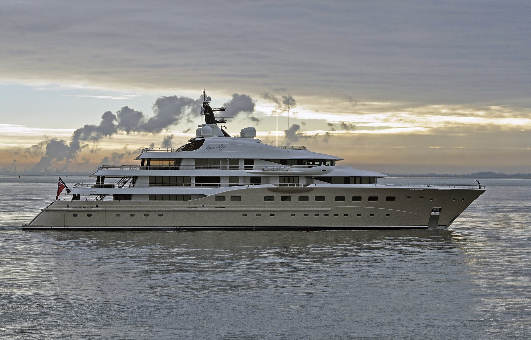 Yacht HERE COMES THE SUN Launched - Dutch Yachting.jpg