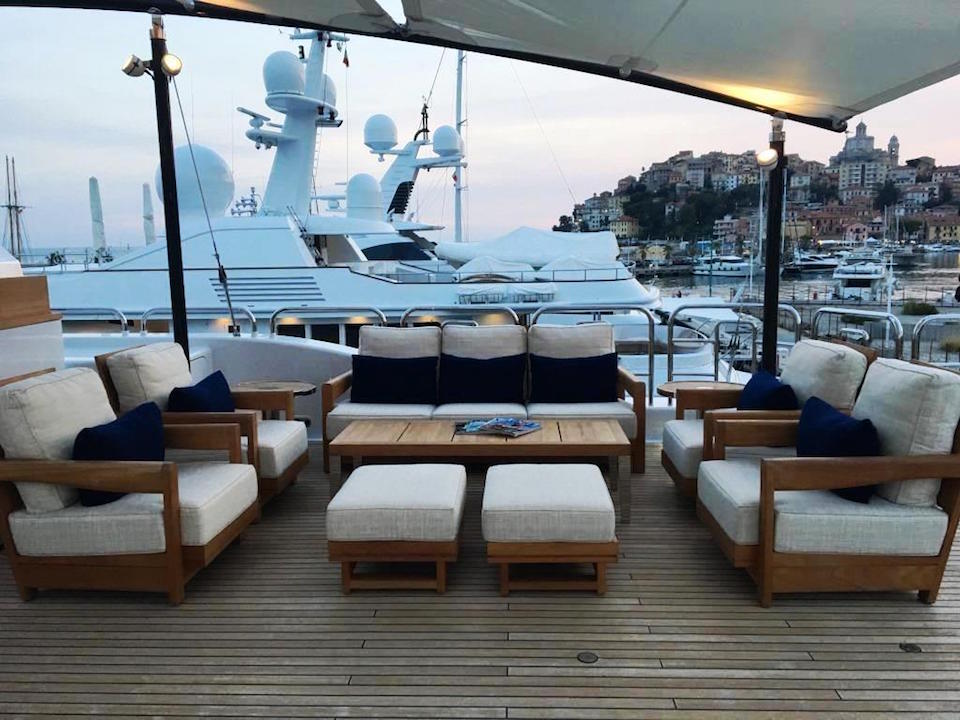 Yacht SAMADHI - Aft deck.jpg