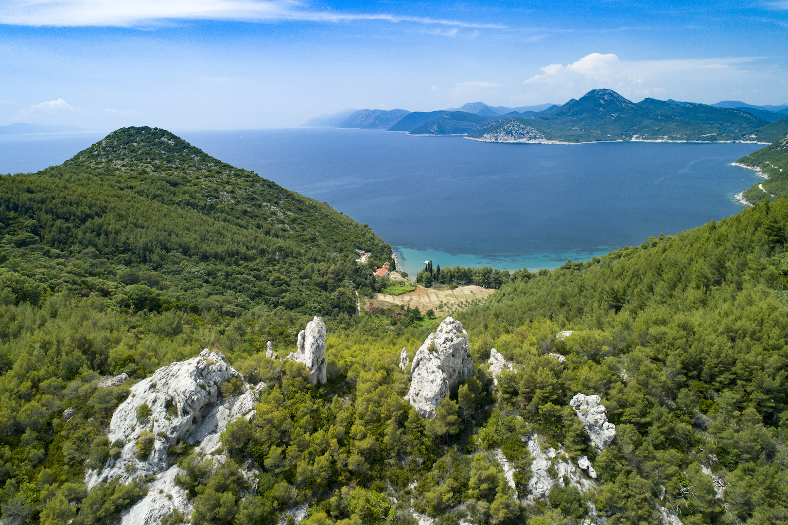 Yacht charter location  00001.jpg
