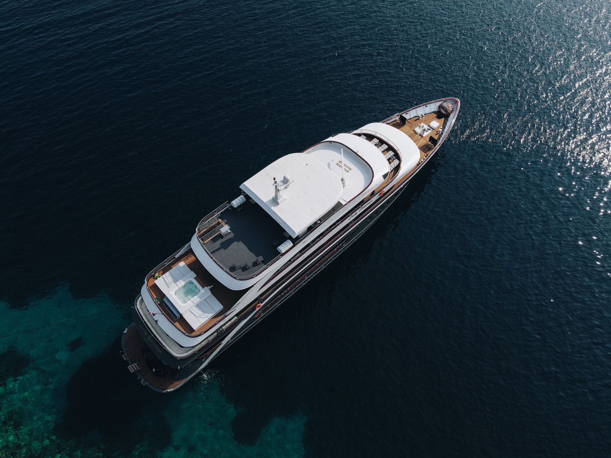 aerial view of Lady Eleganza.jpg