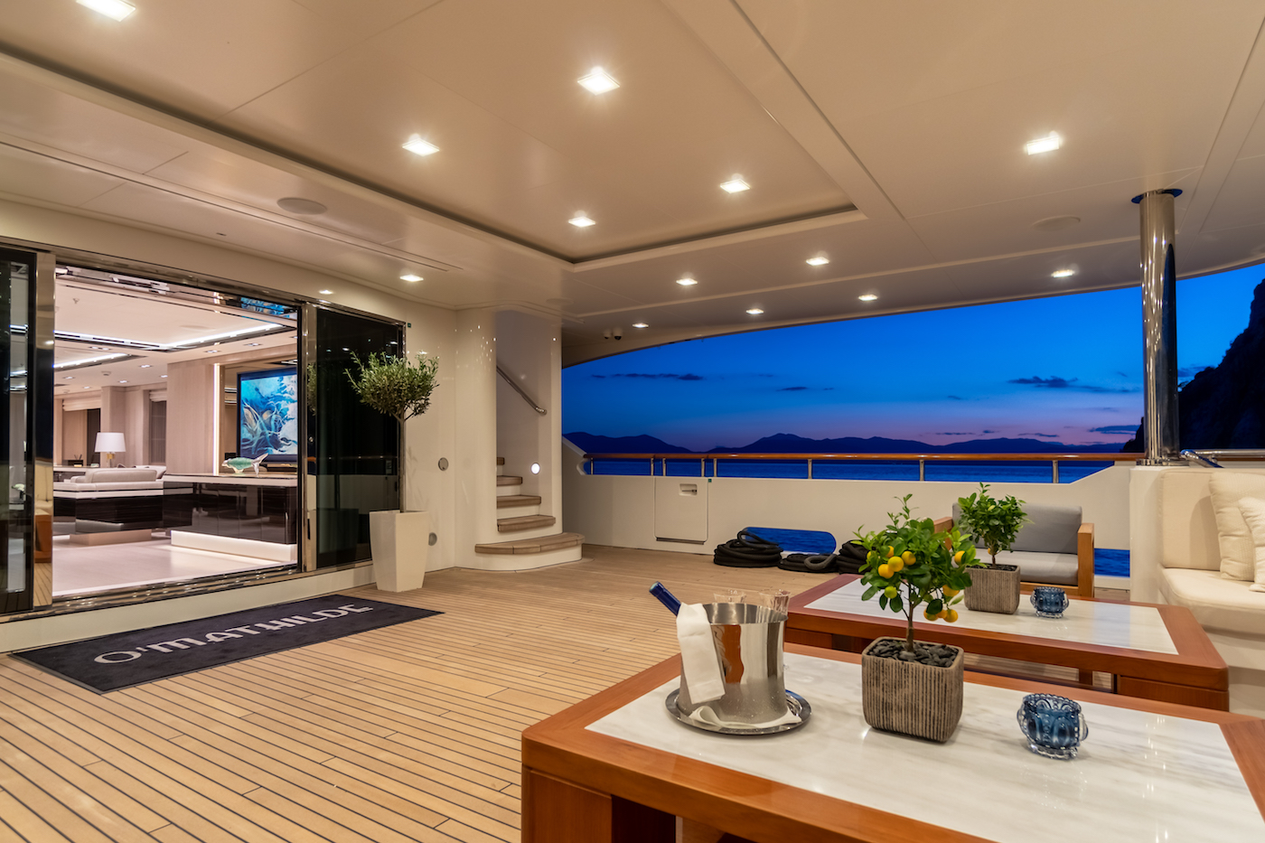 aft deck exterior area.jpg