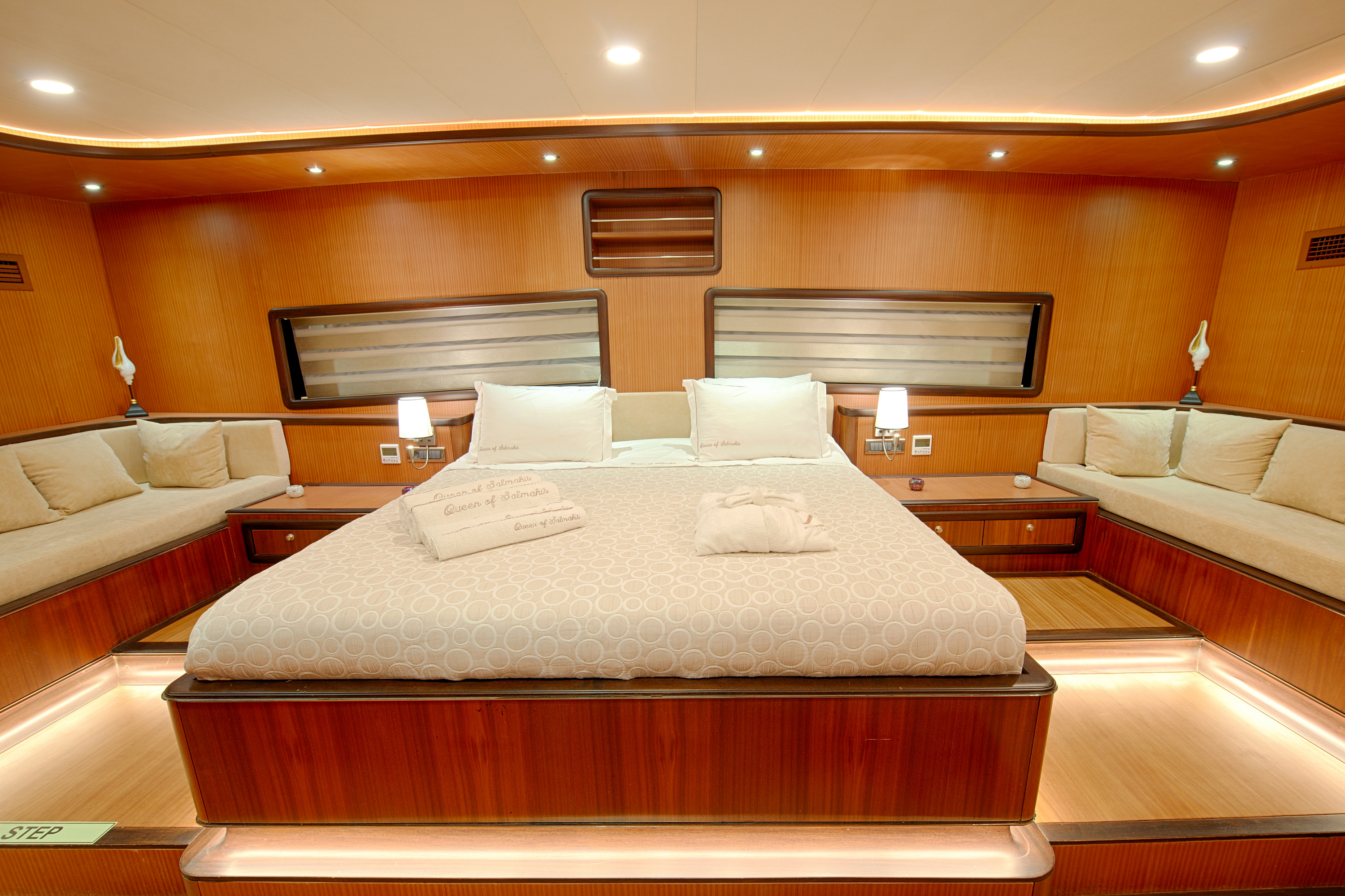aft master stateroom.jpg