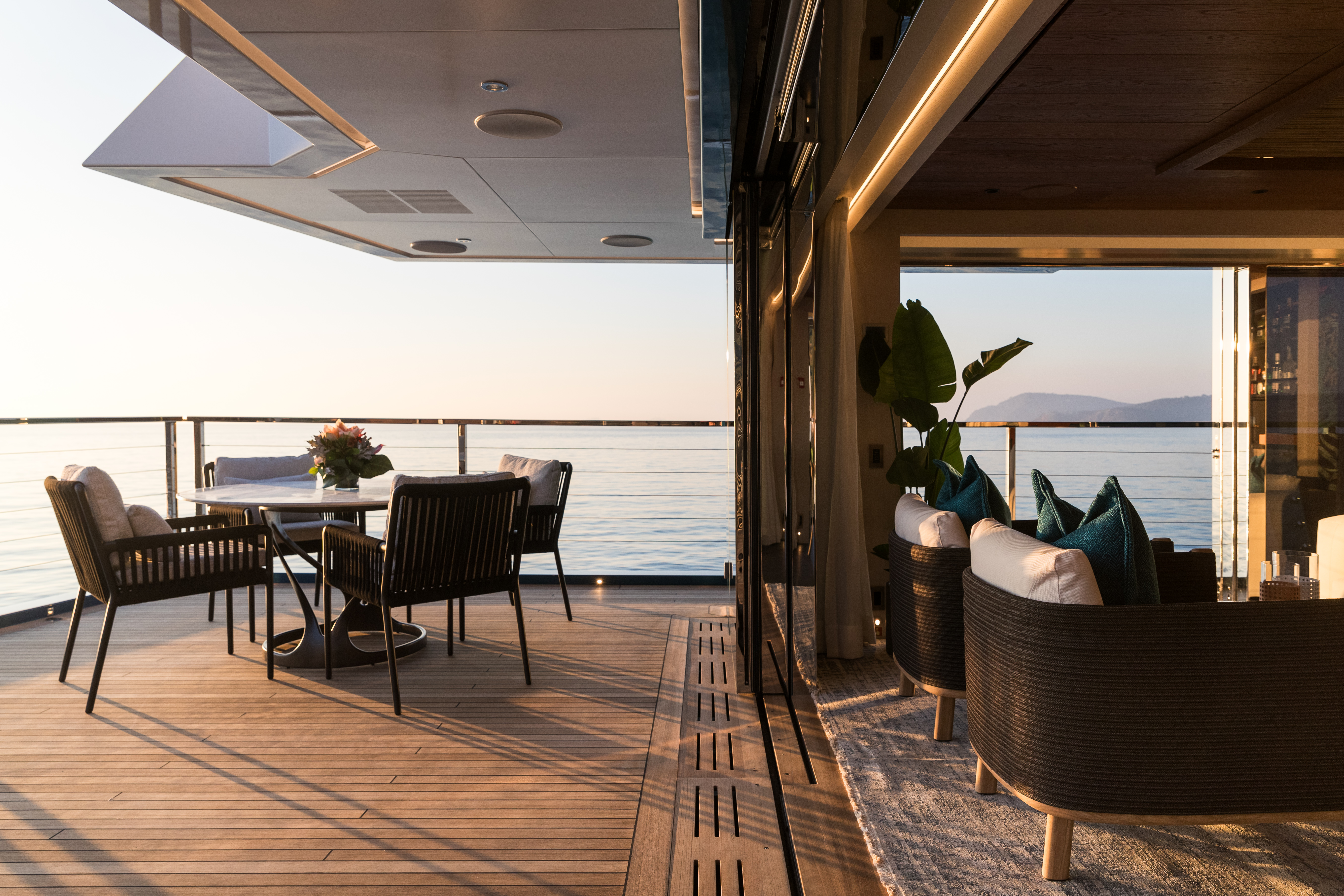 aft seating and table - photo Jeff Brown.jpg