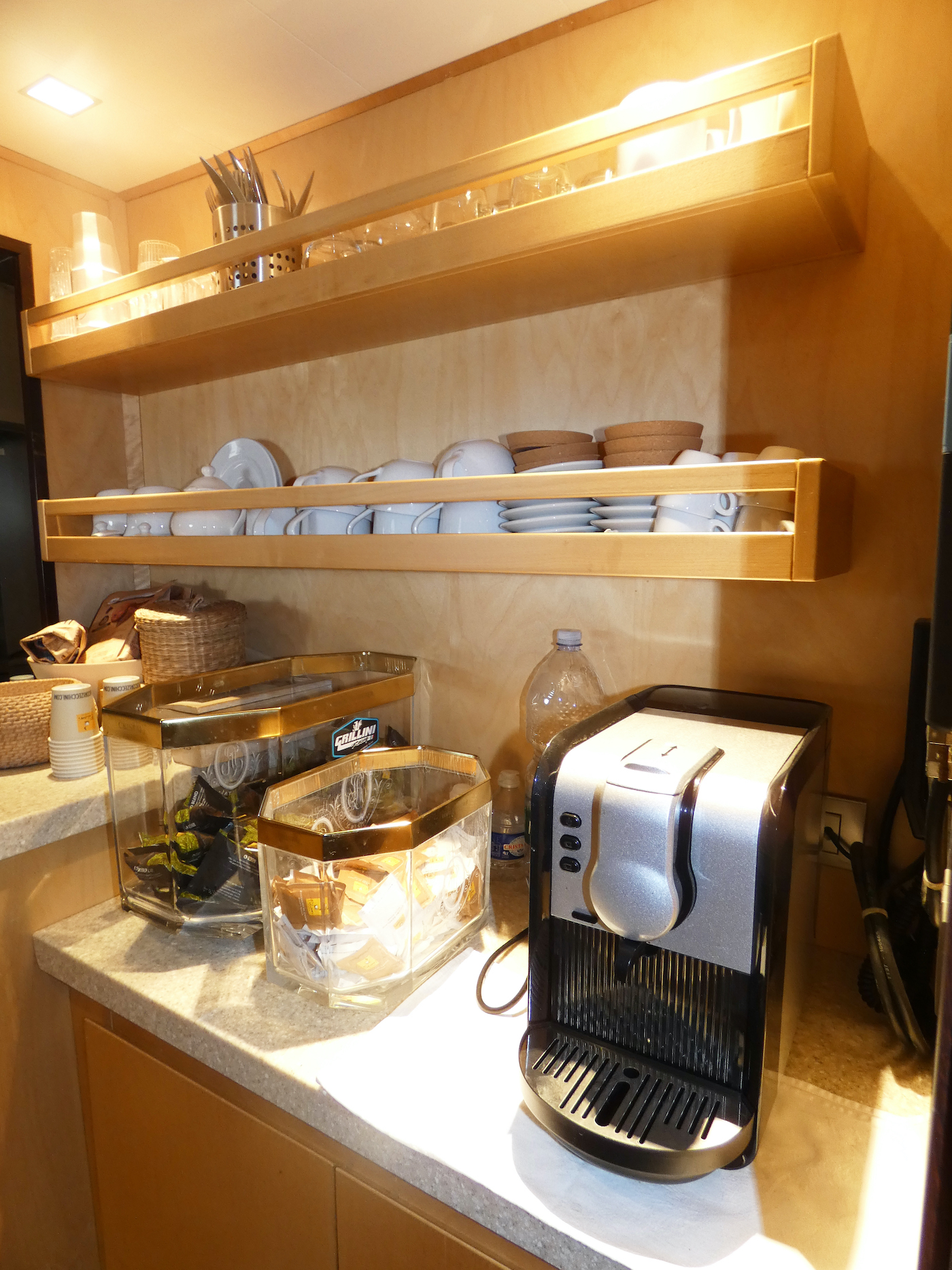 area caffe.jpg