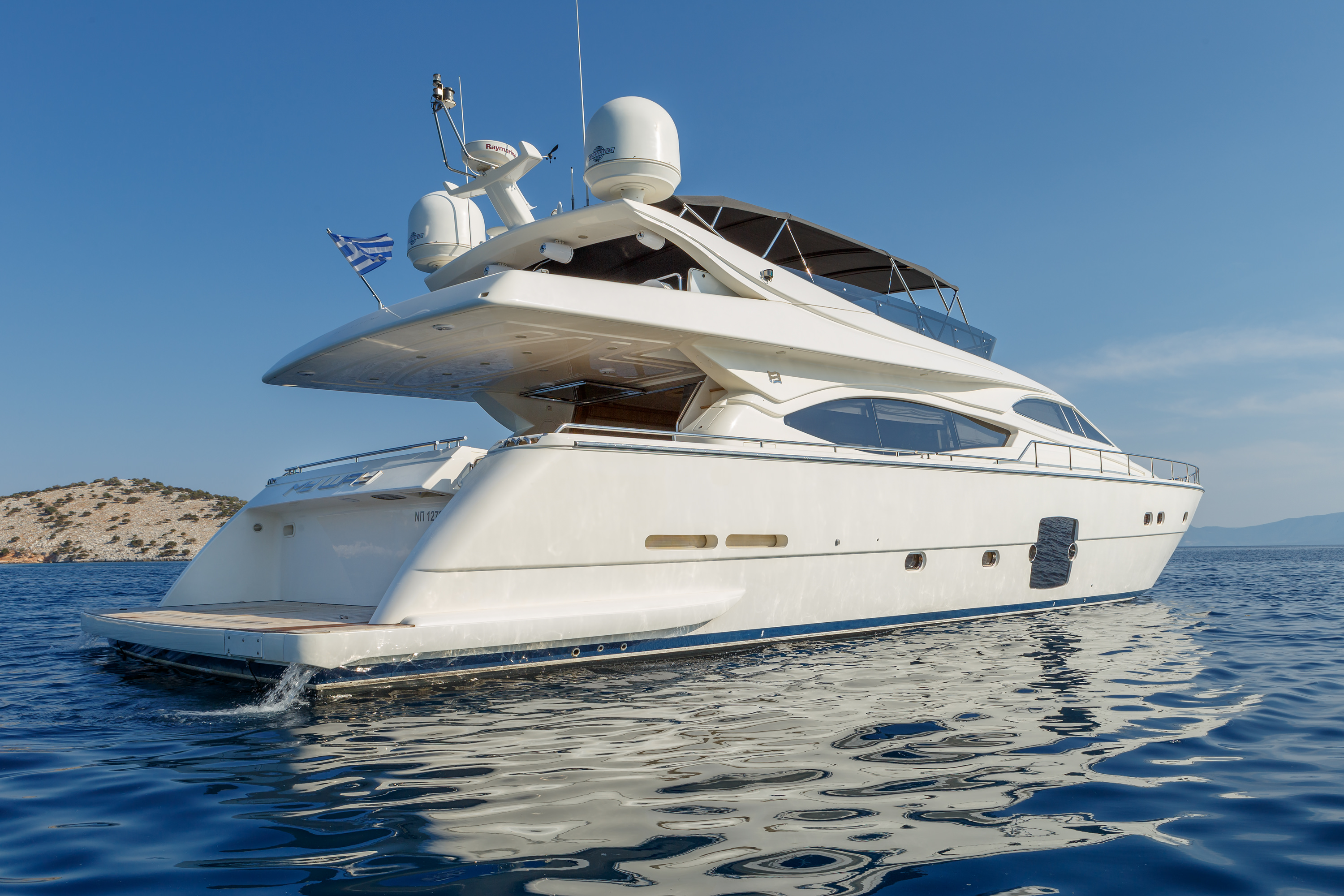at anchor - aft view.jpg