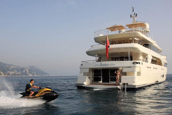 beach club aft with jetski.jpg