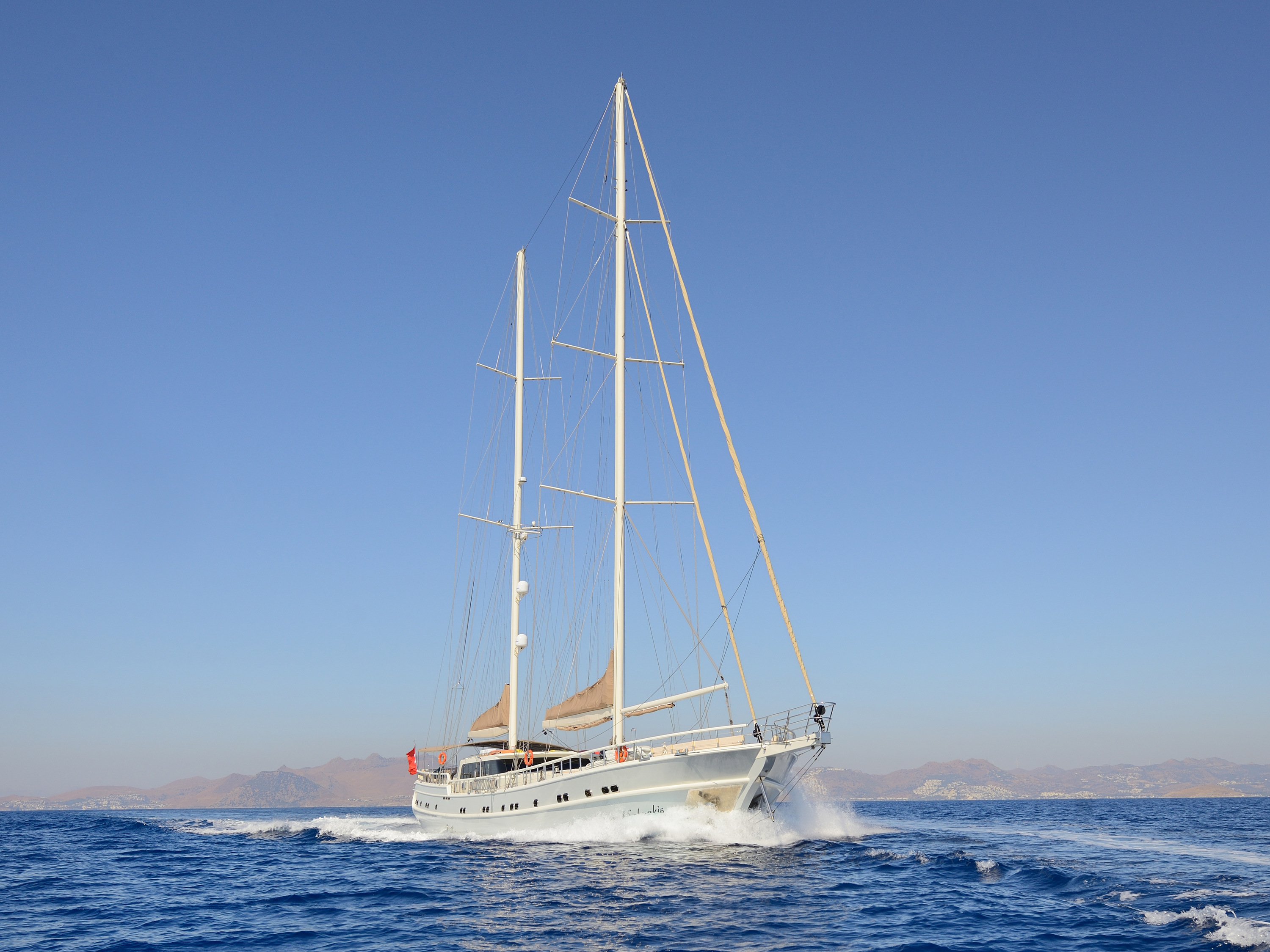 Salmakis Yachting