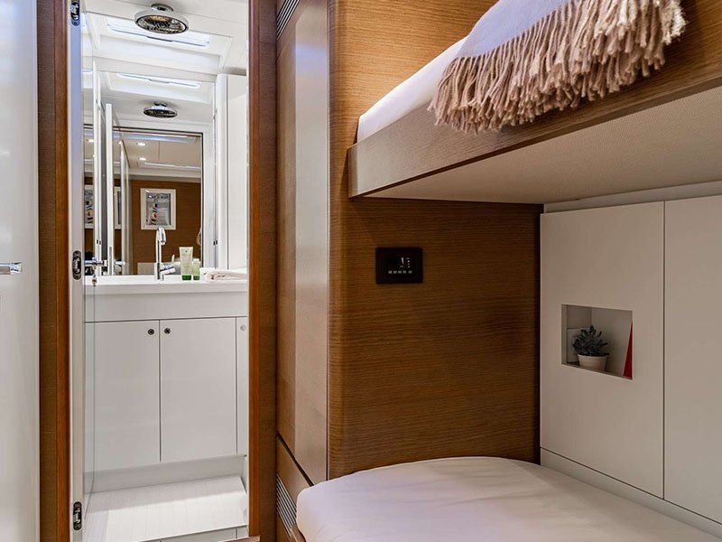 bunk detail.jpg