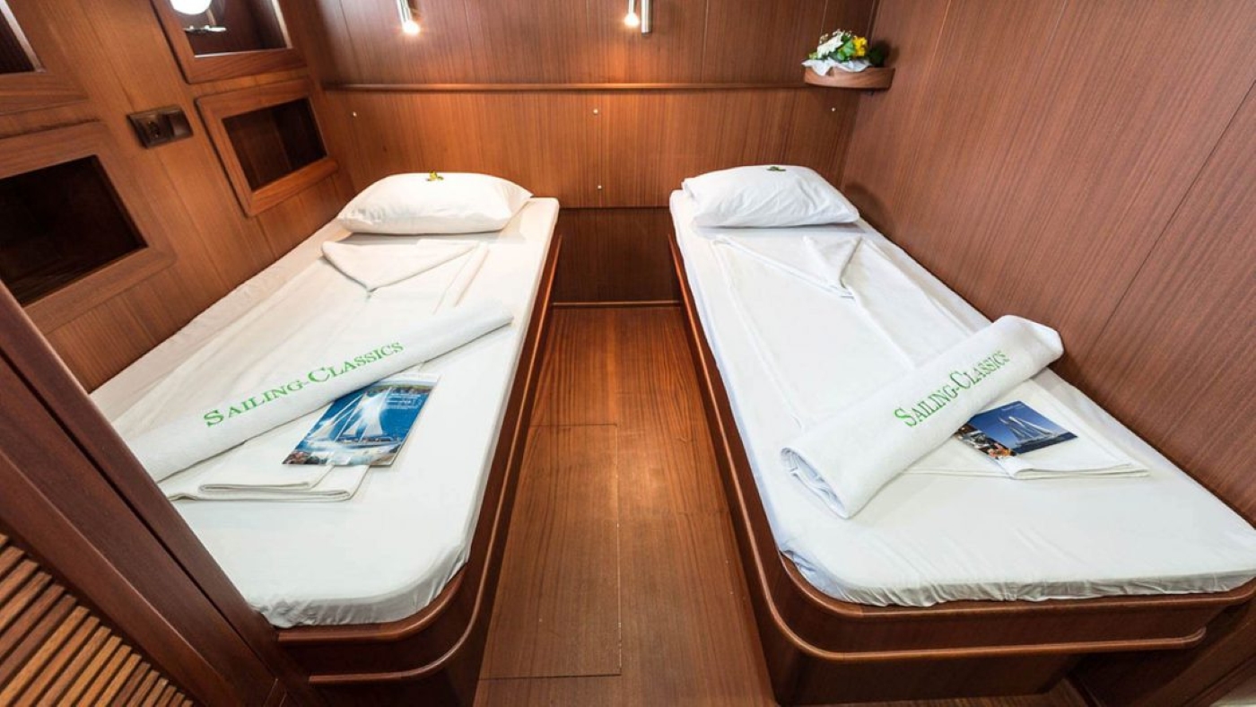 cabin with double bedroom.jpg