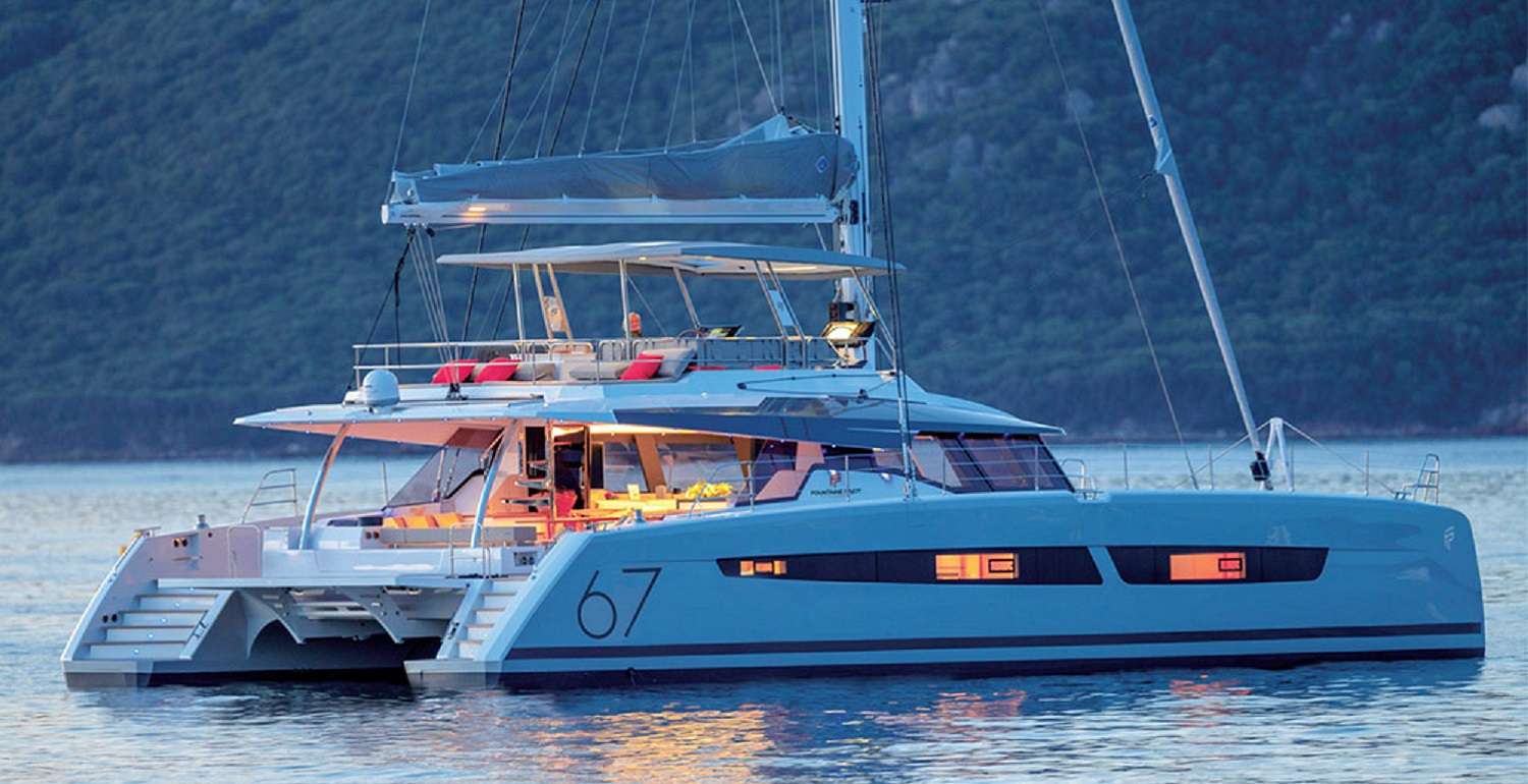catamaran LOOMA sistership.jpg