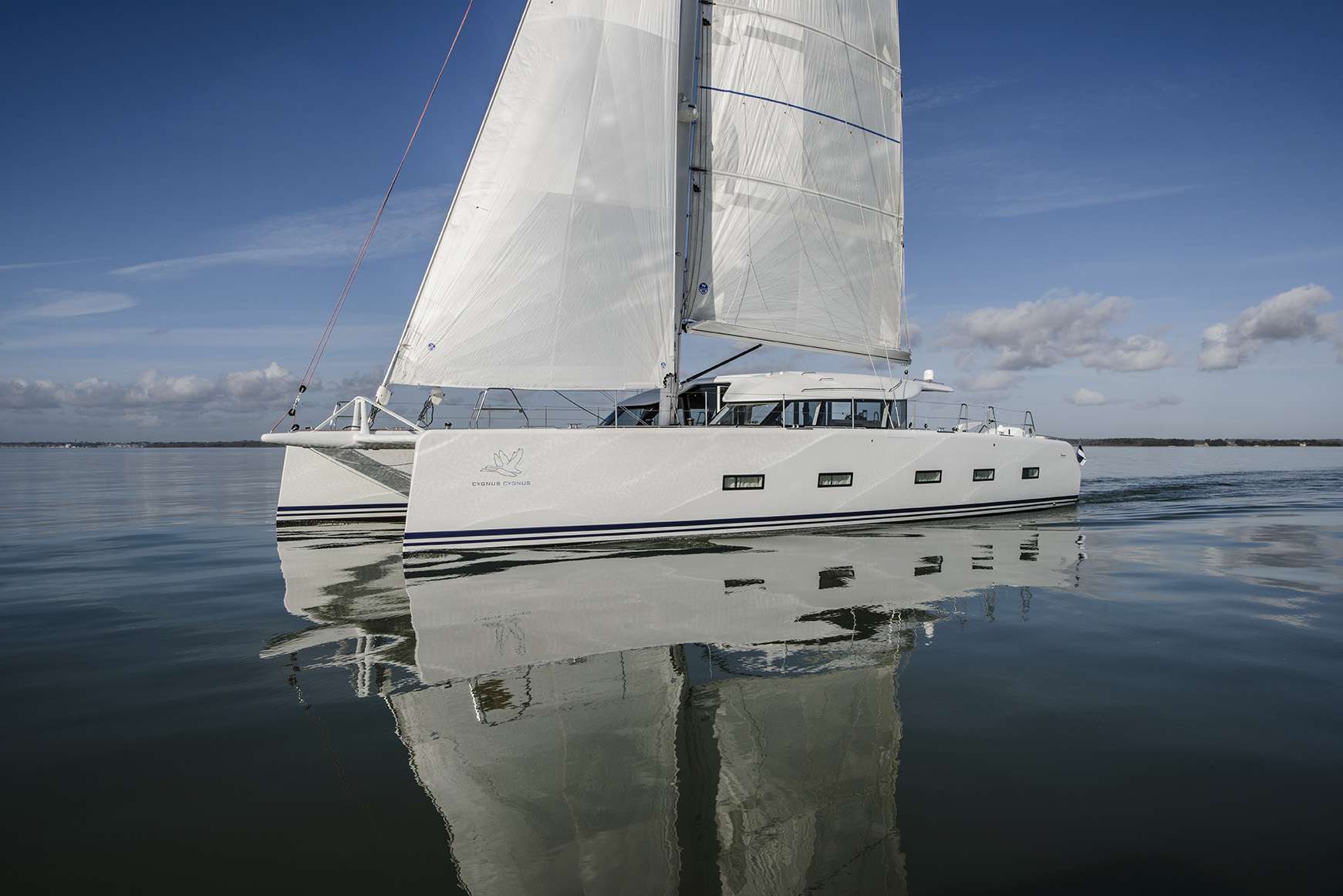 catamaran cruising profile.jpg
