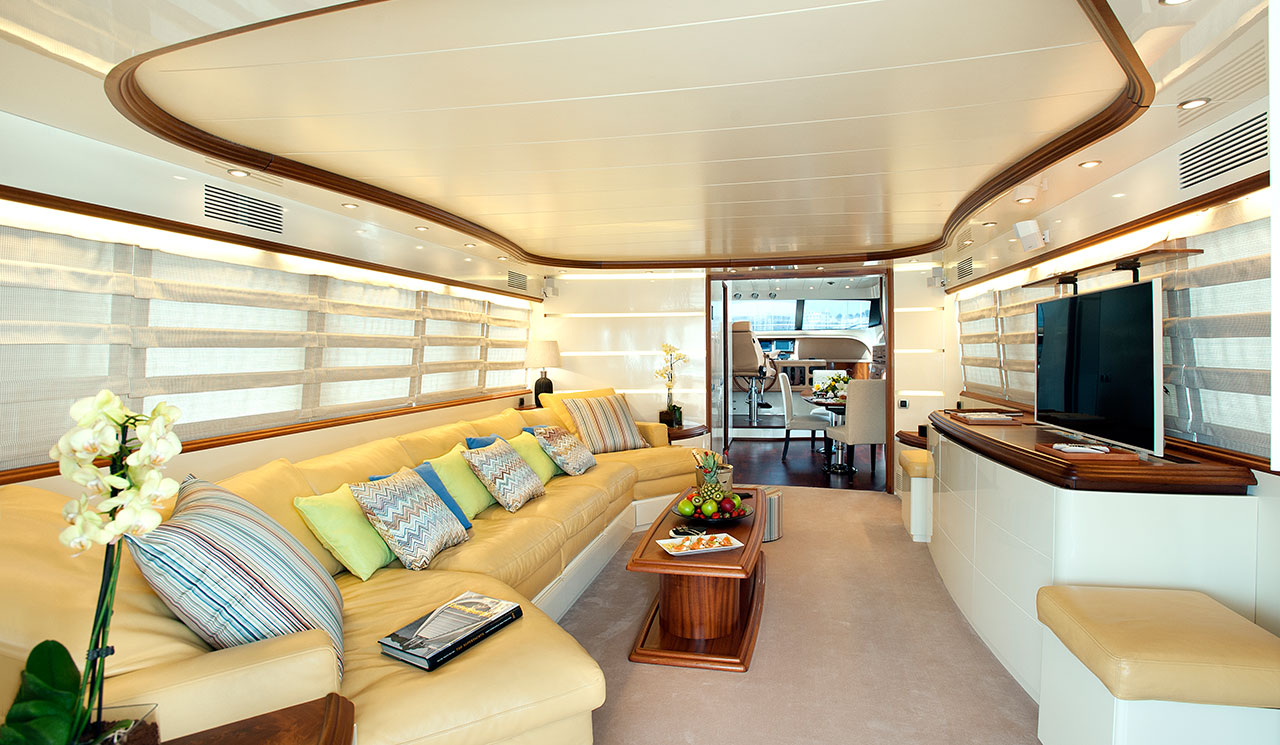 cento-luxury-yacht-16.jpg