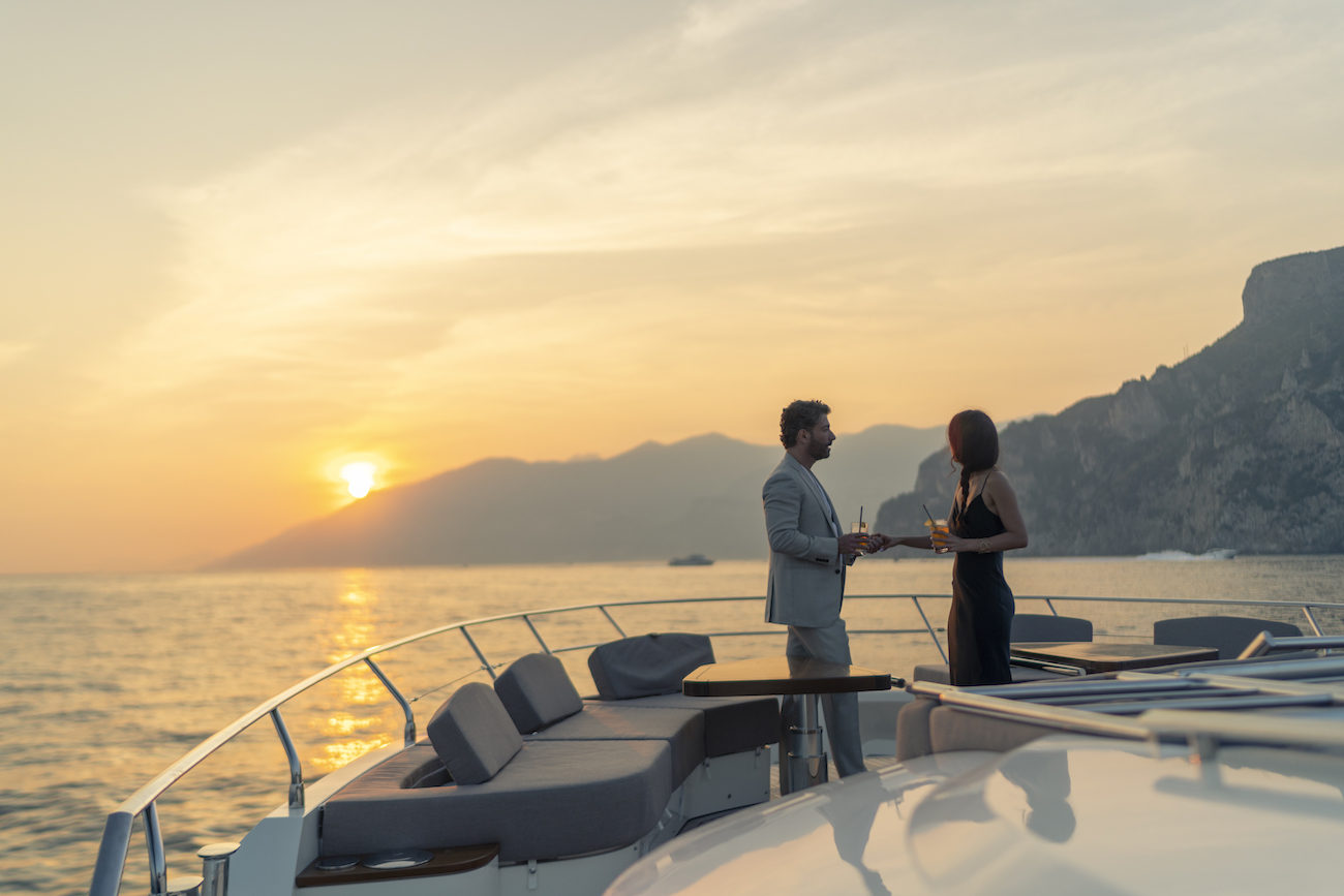 cocktail hour on flybridge.jpg