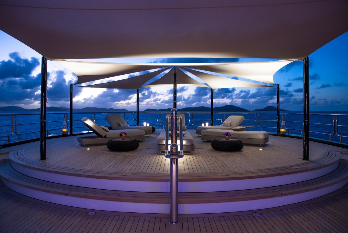 deck - photo Guillaume Plisson.jpg