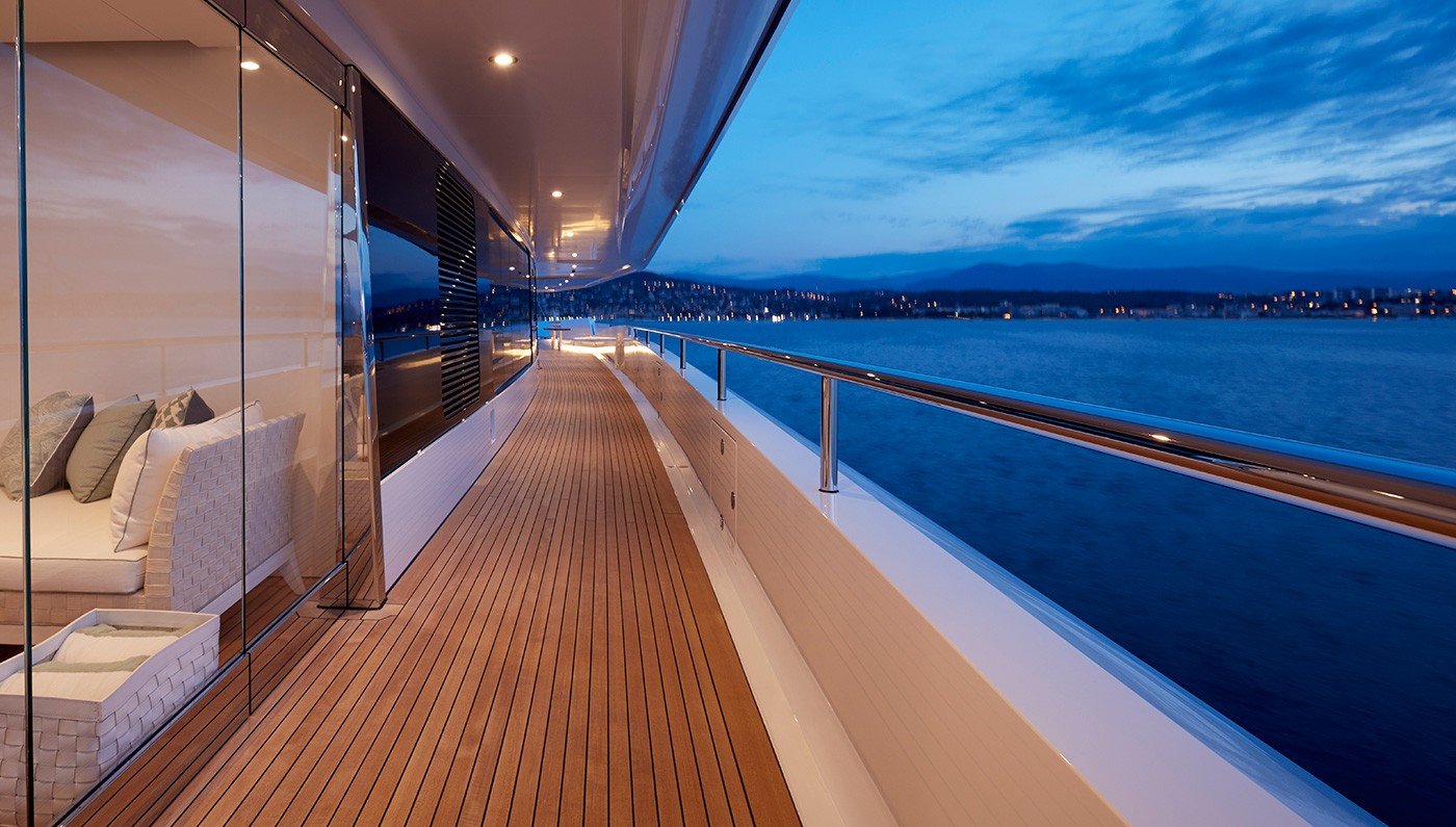 decks wrapping around the yacht.jpg