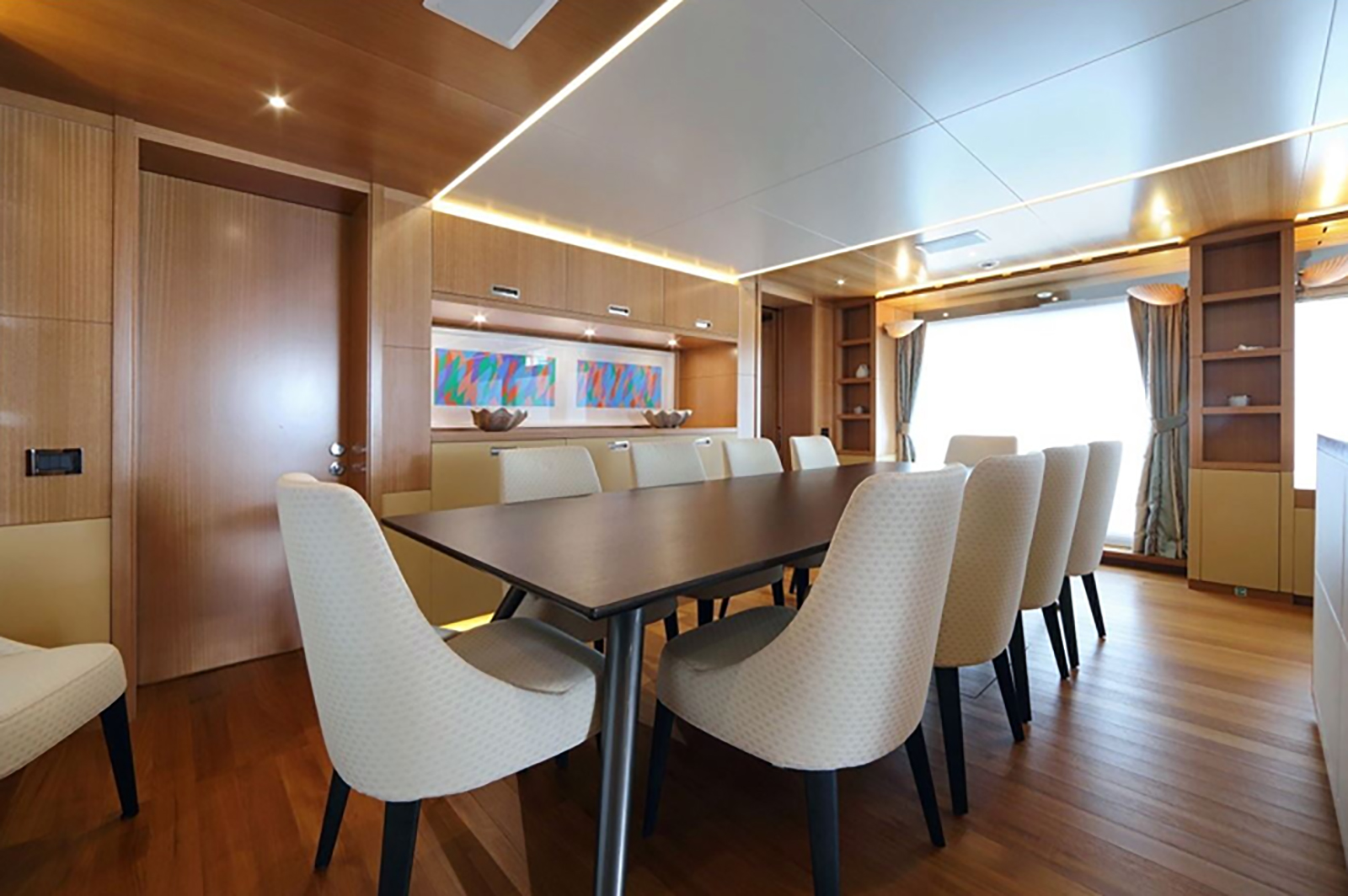 dining room - Zazou.jpg