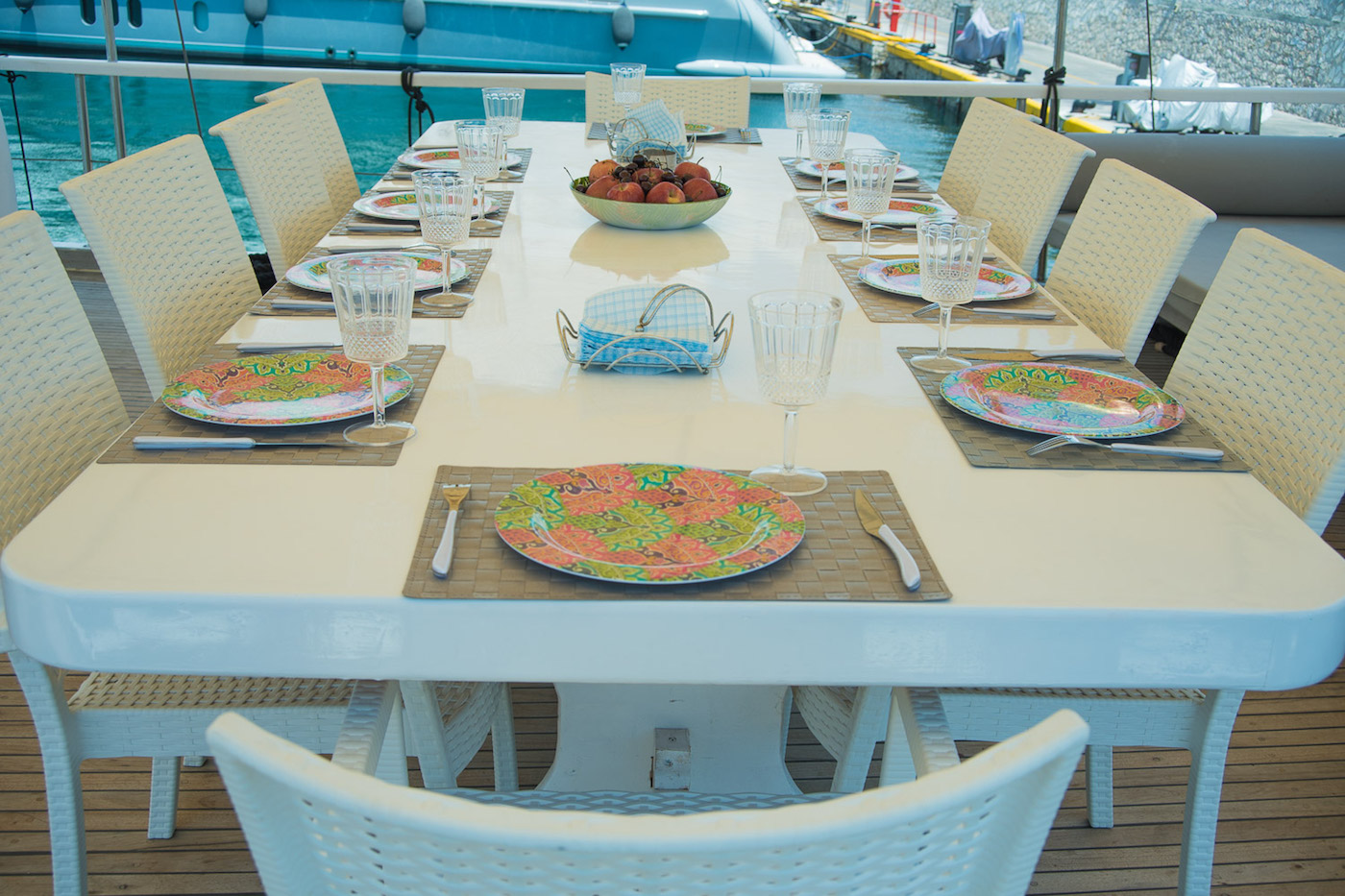 dining set up for alfresco meal.jpg