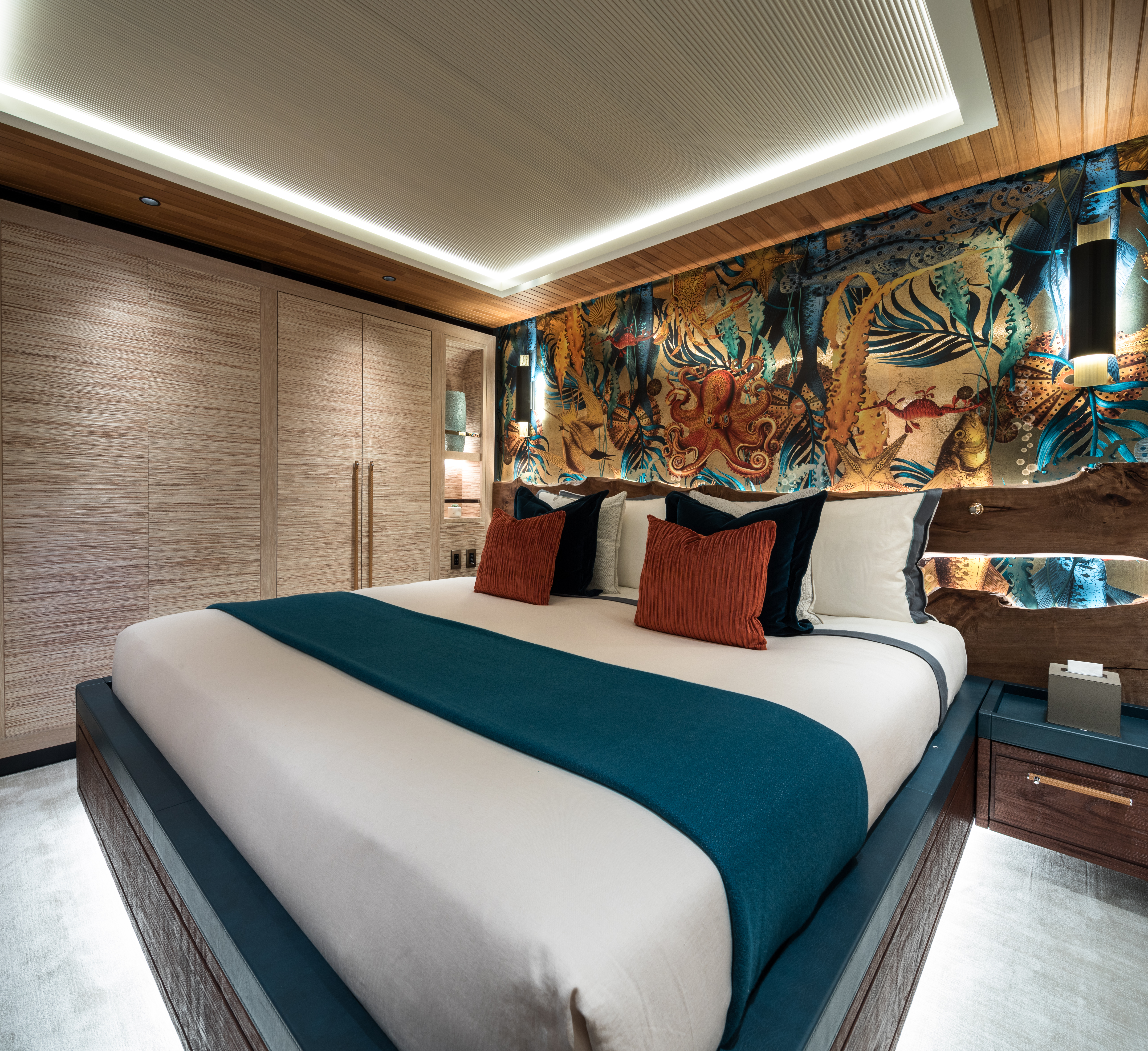 double cabin - photo Jeff Brown.jpg