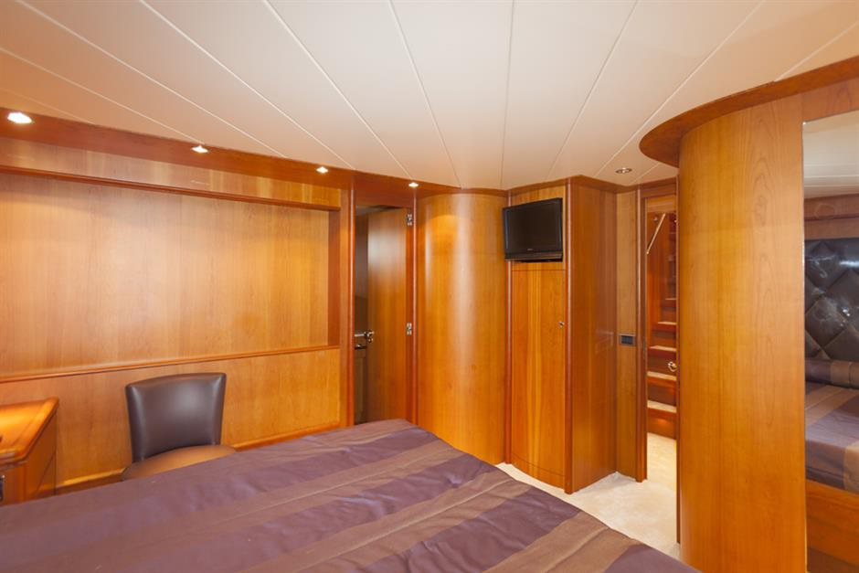 double cabin .png
