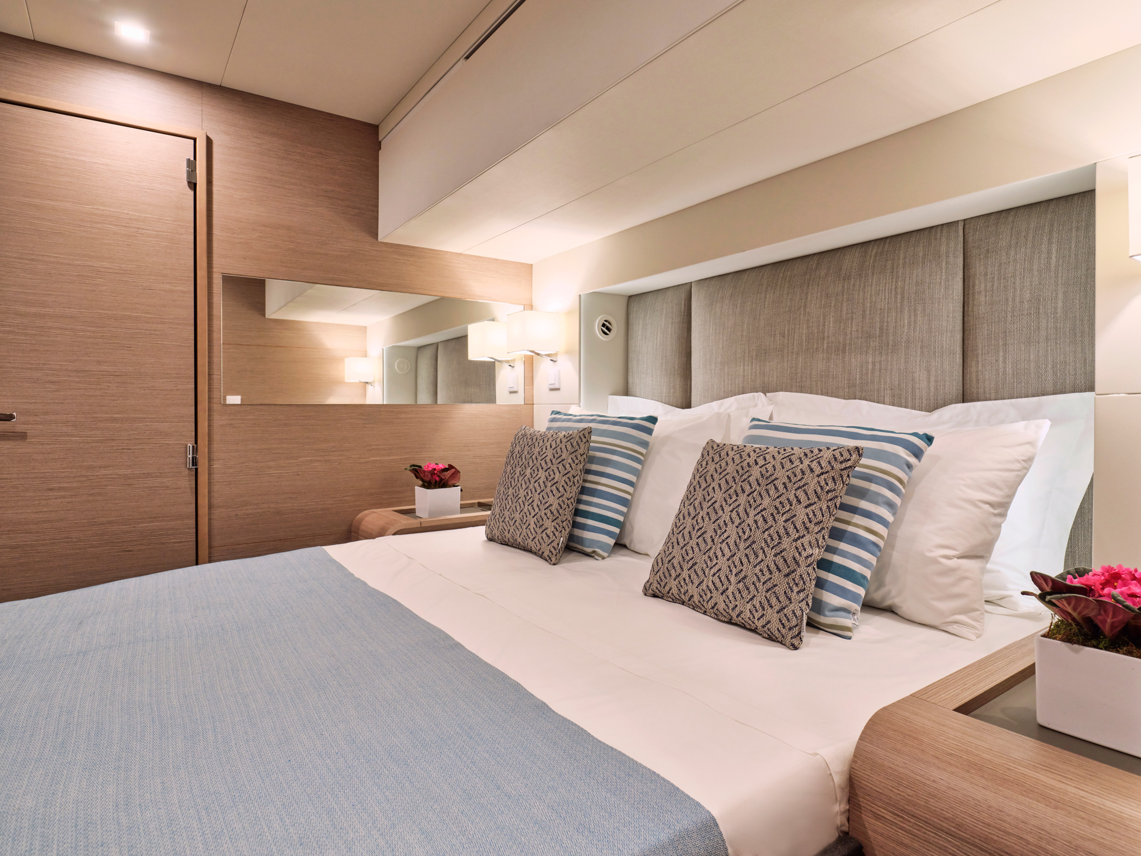 double cabin close up.jpg