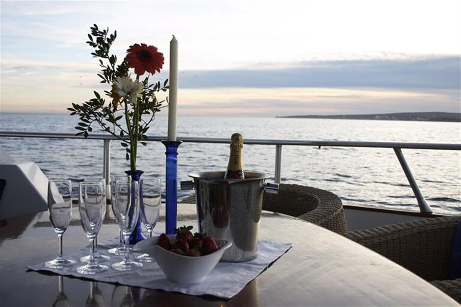 drinks on board.jpg