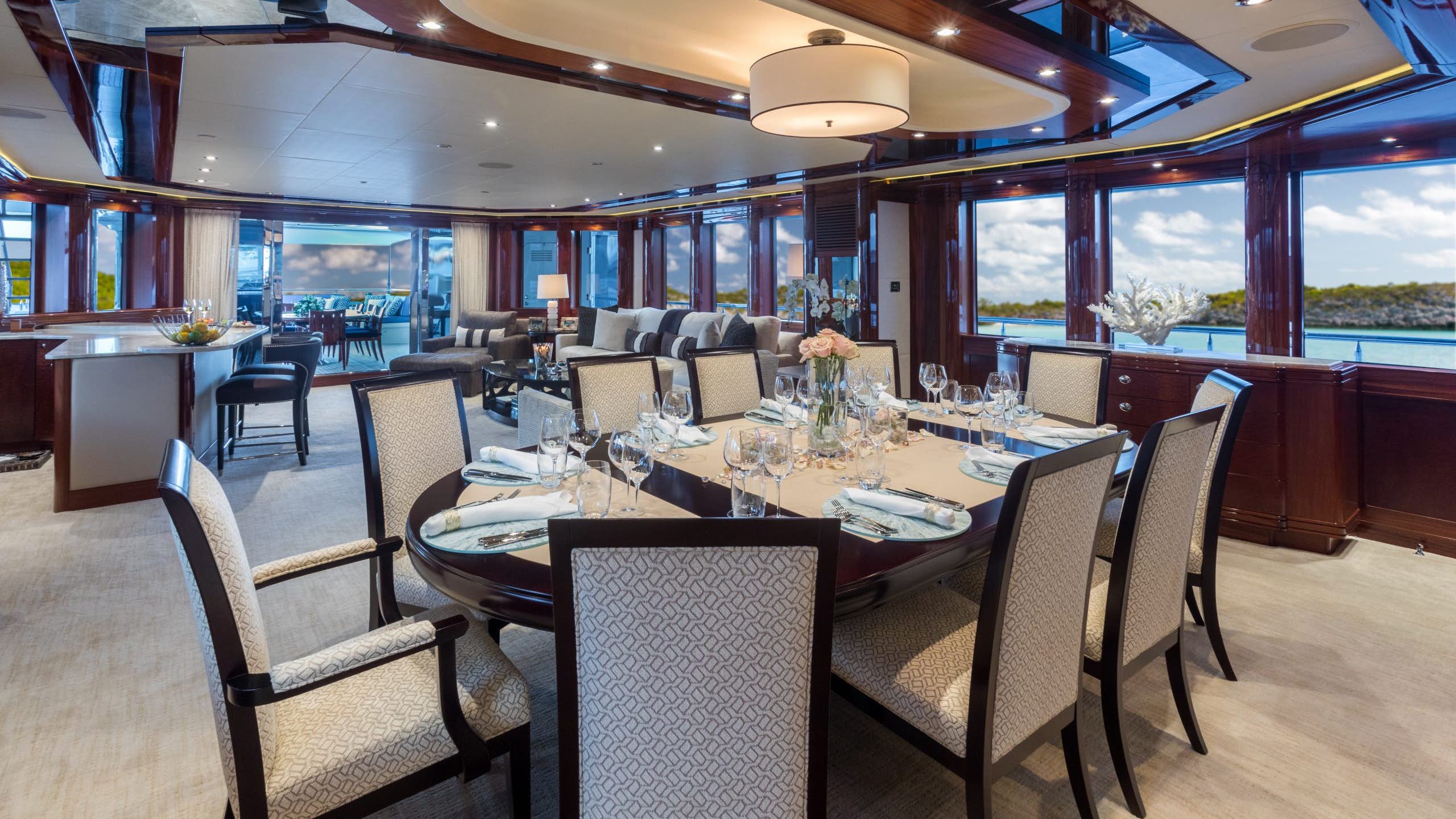 elegant dining and saloon.jpg