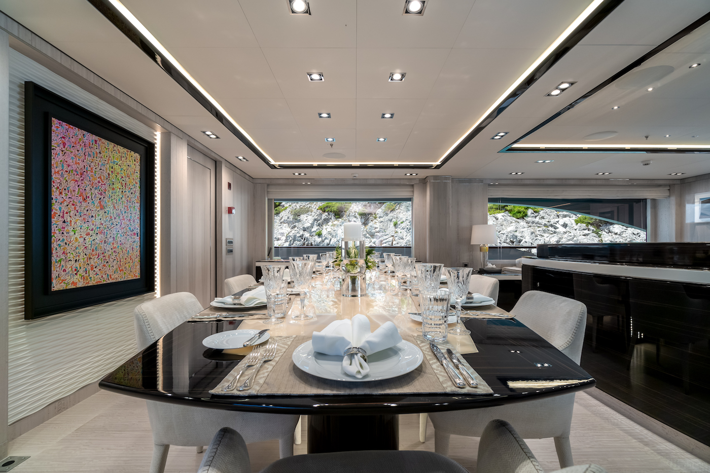 elegant dining table.jpg