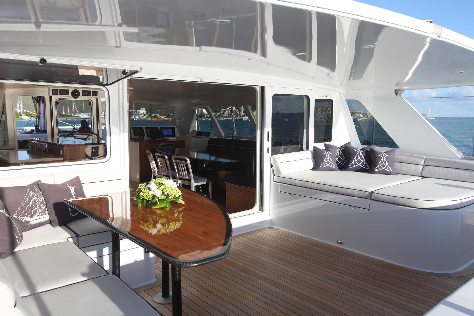 exterior dining and seating.jpg