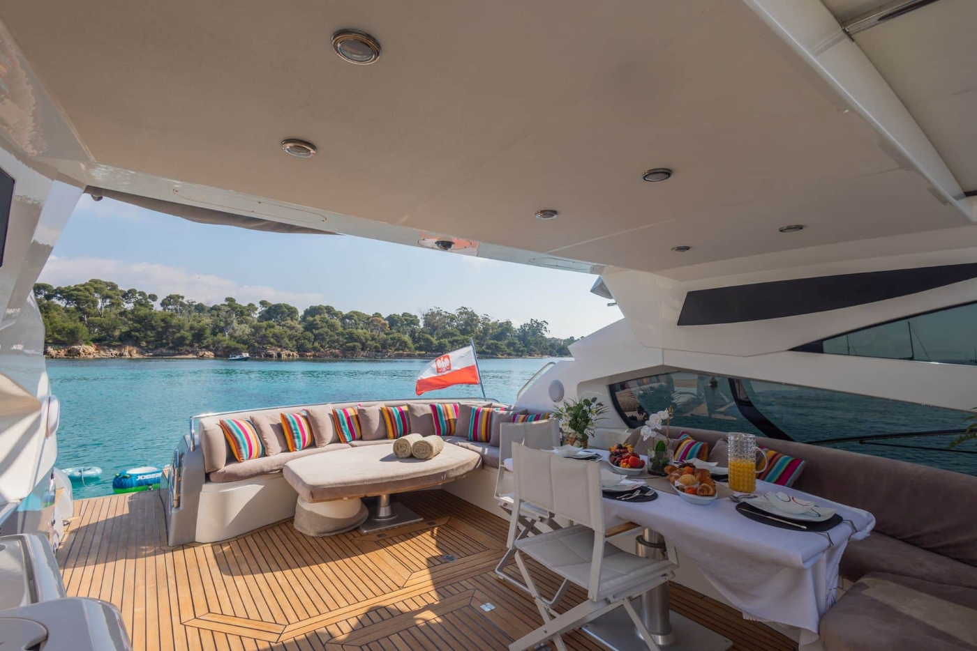 exterior dining area sea views.jpg