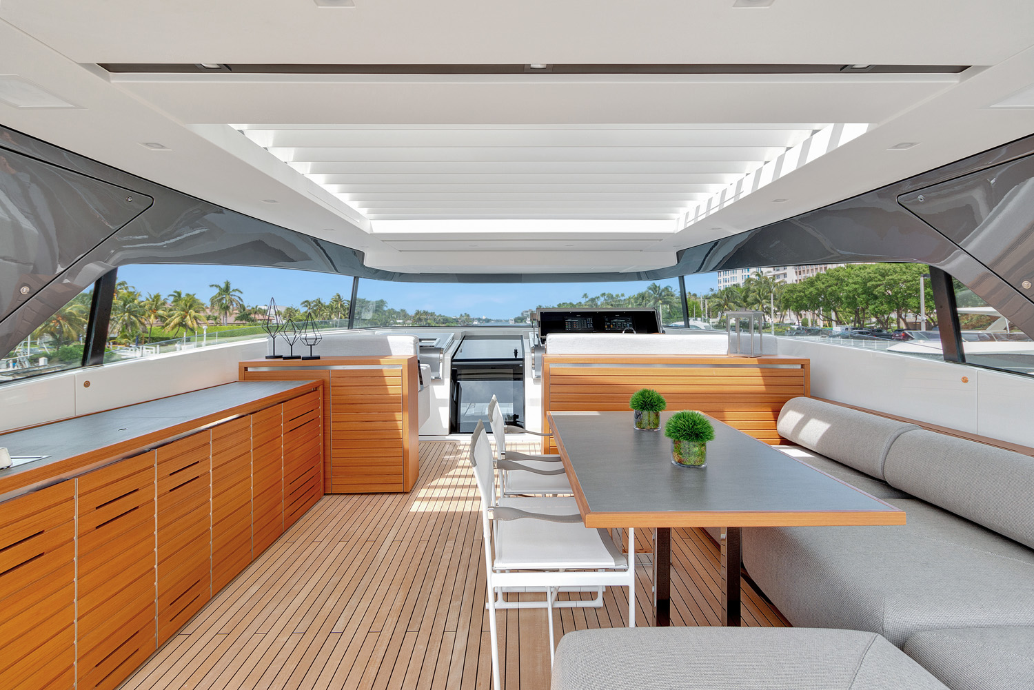 exterior upper deck area.jpg