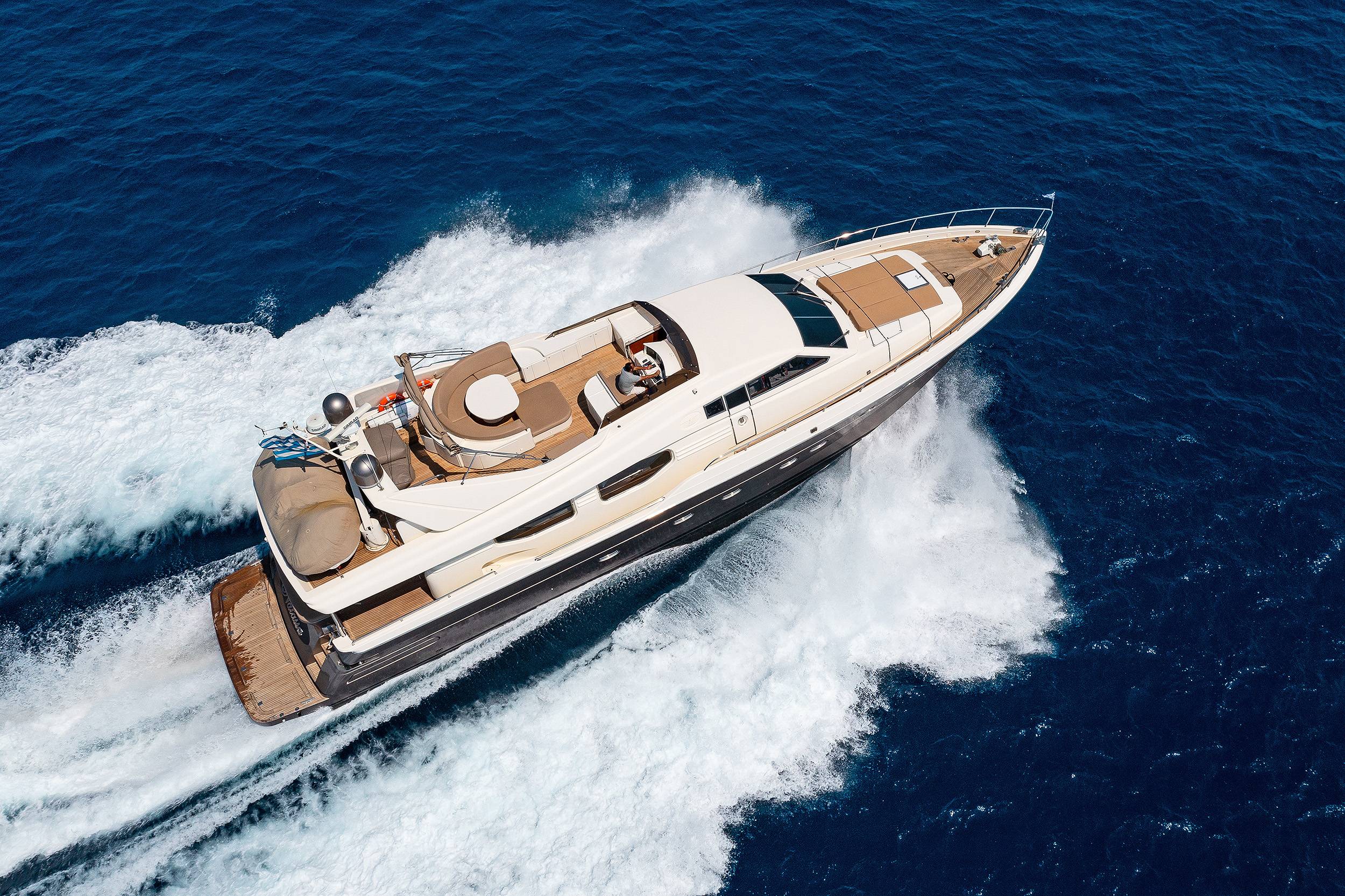 fleet_fdb8ecd334985c551c19adb26bacc354.jpg