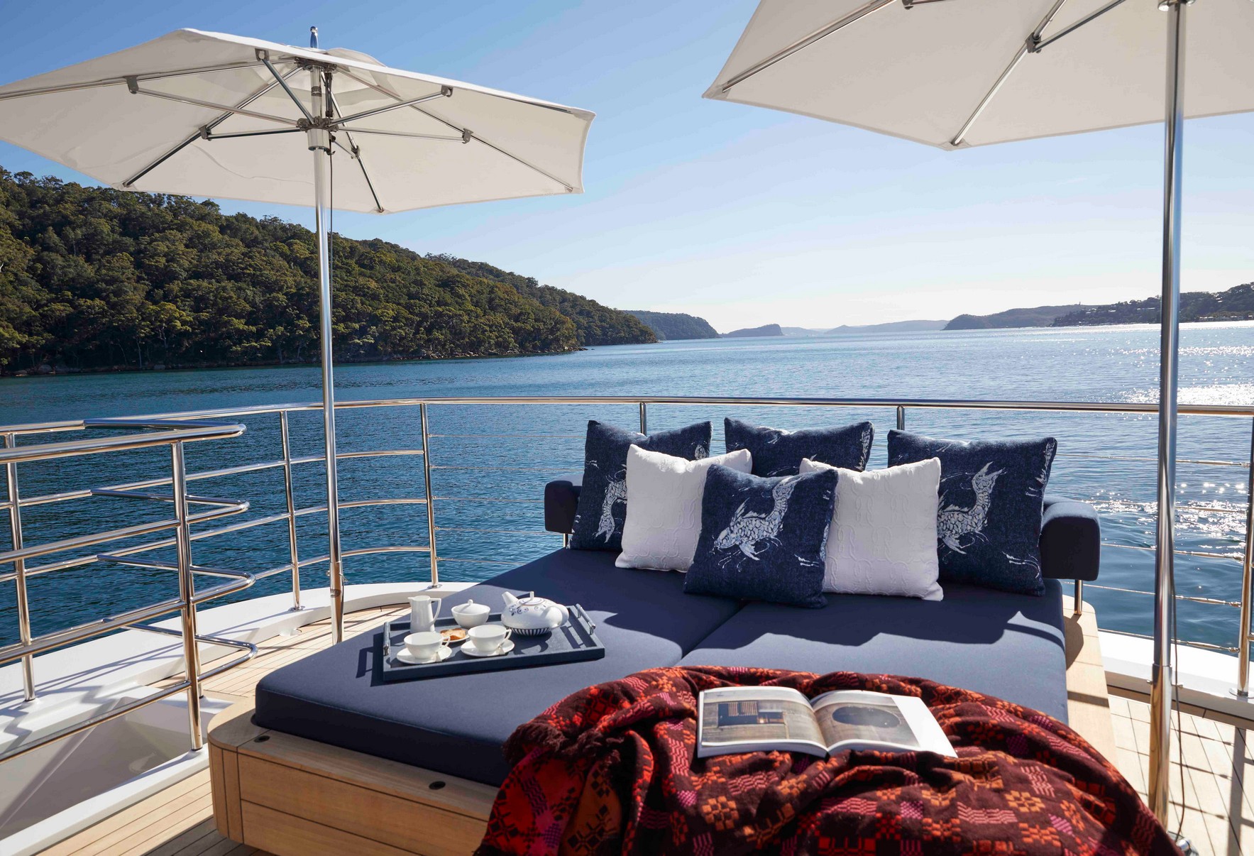flybridge daybed.jpg